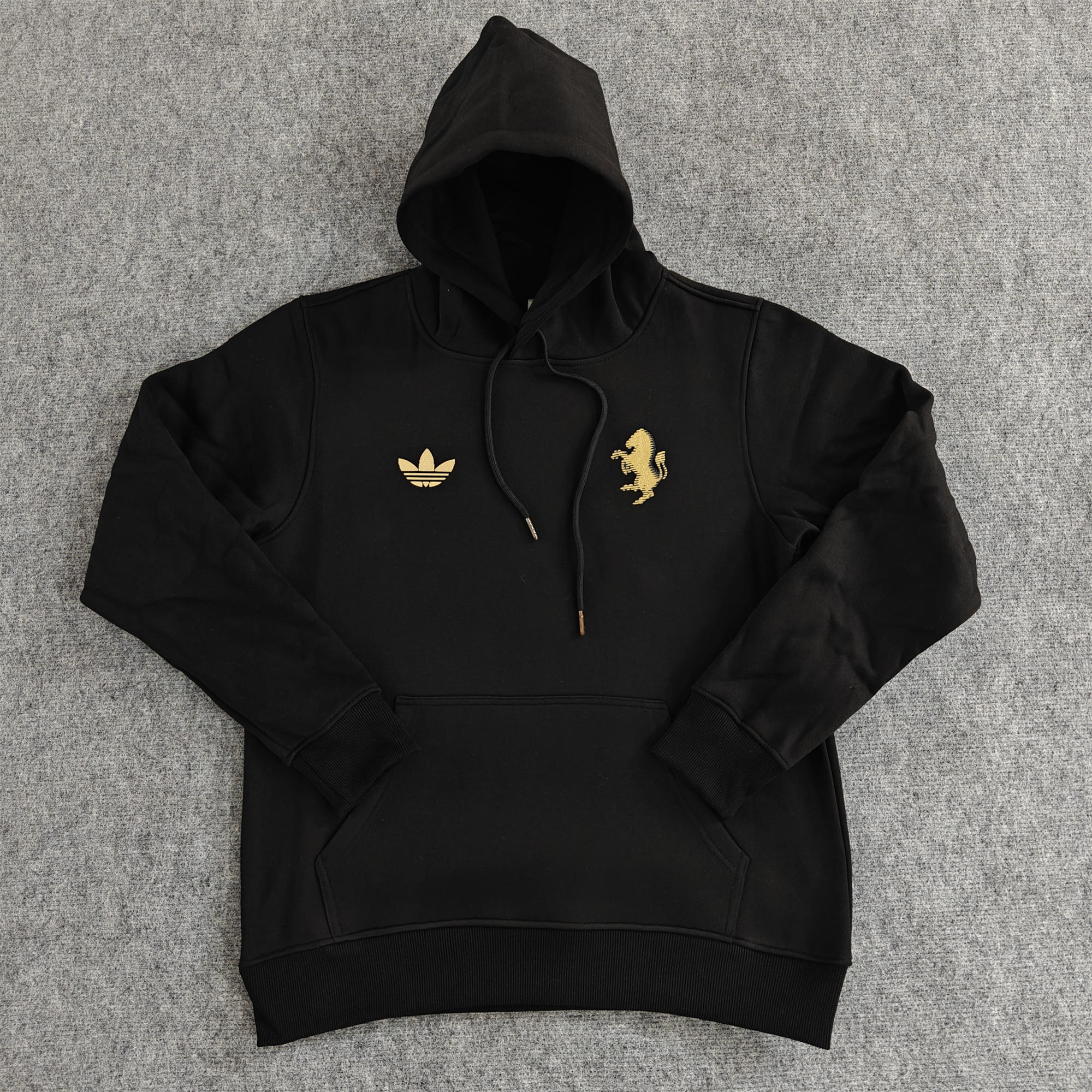 Juventus 24-25 Vintage Style Hoodie - Black - UnitedFutballJersey