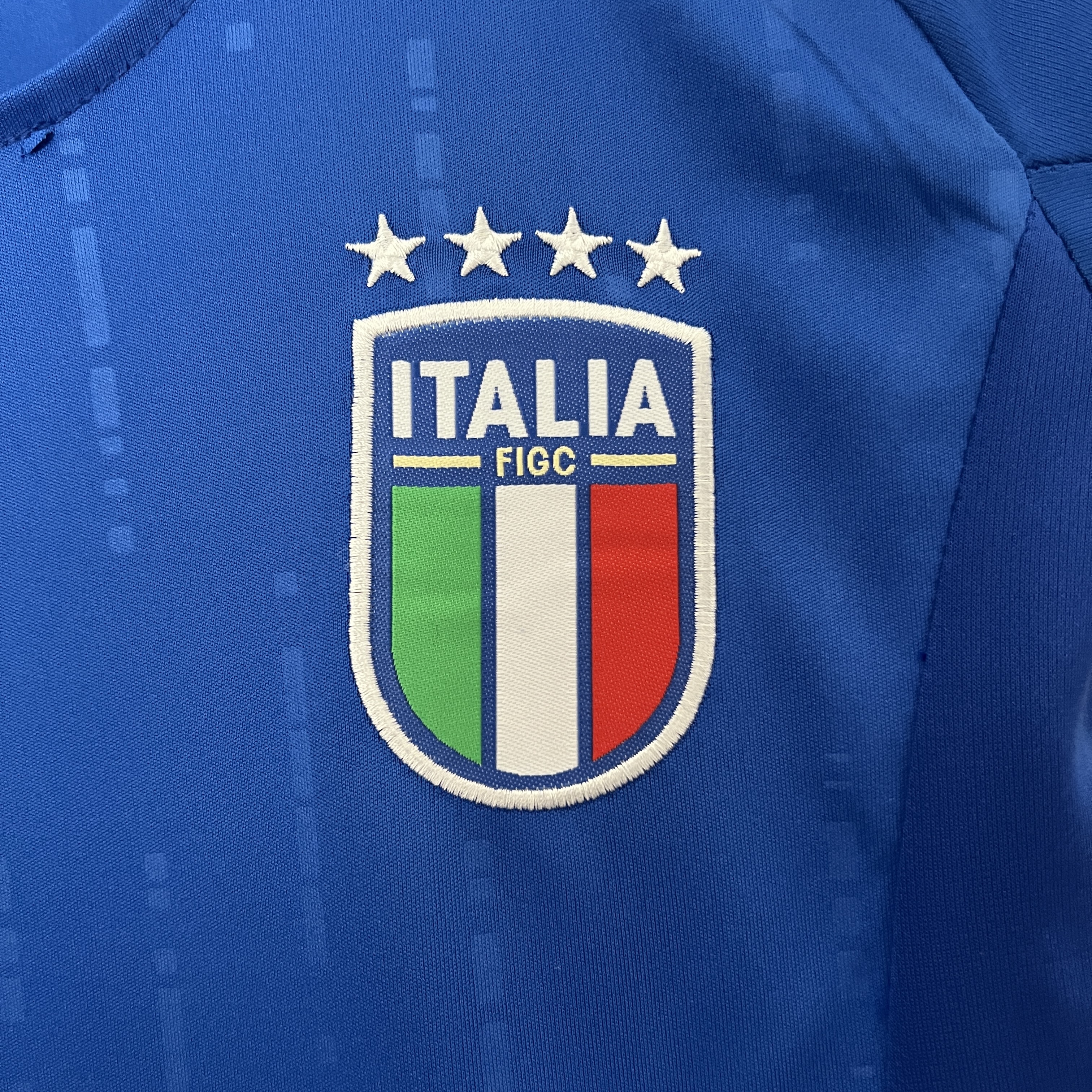 Italy 2024 Home Stadium Kids Kit - UnitedFutballJersey