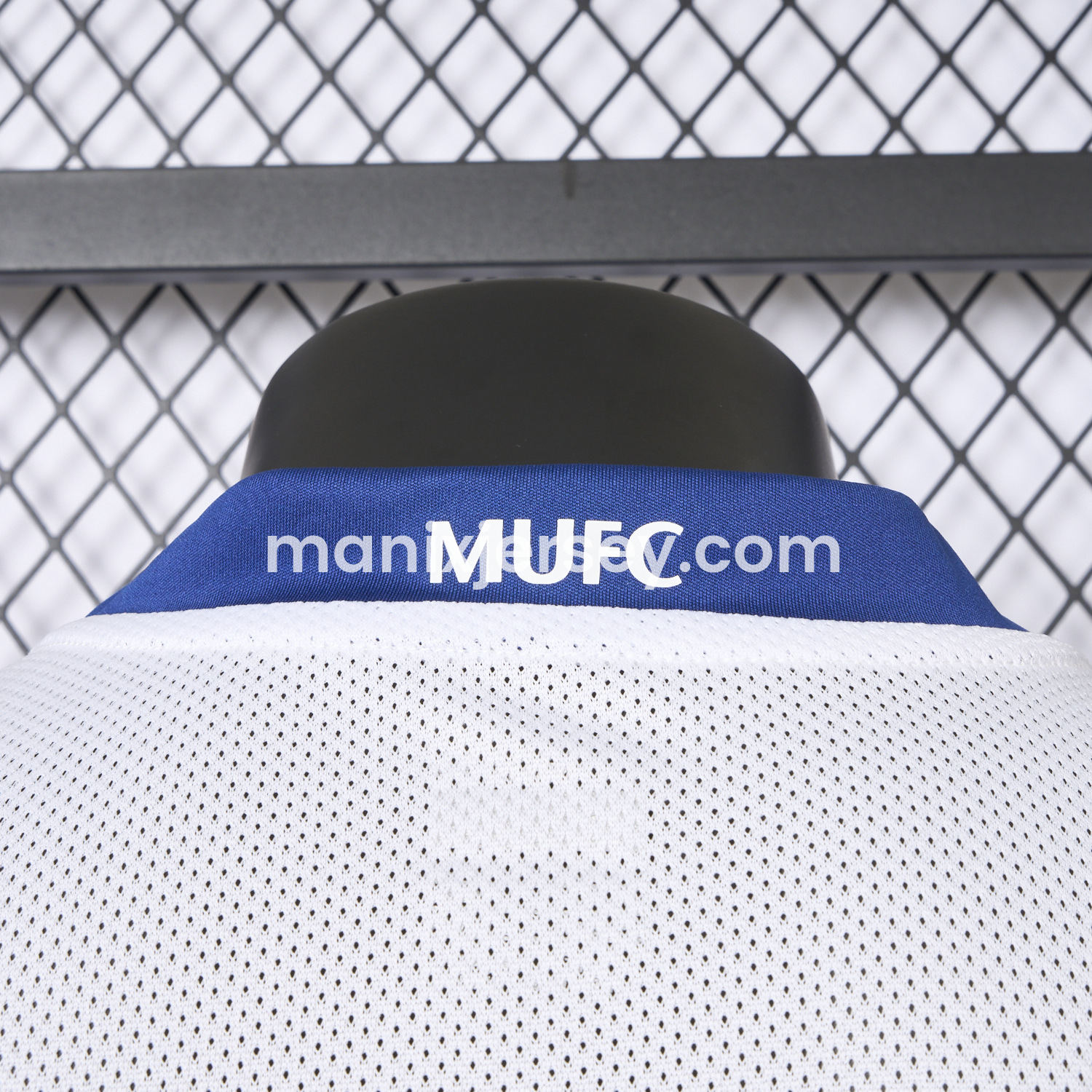 Manchester United Retro 2008-09 Home Long Sleeve Jersey - Player Version - UnitedFutballJersey