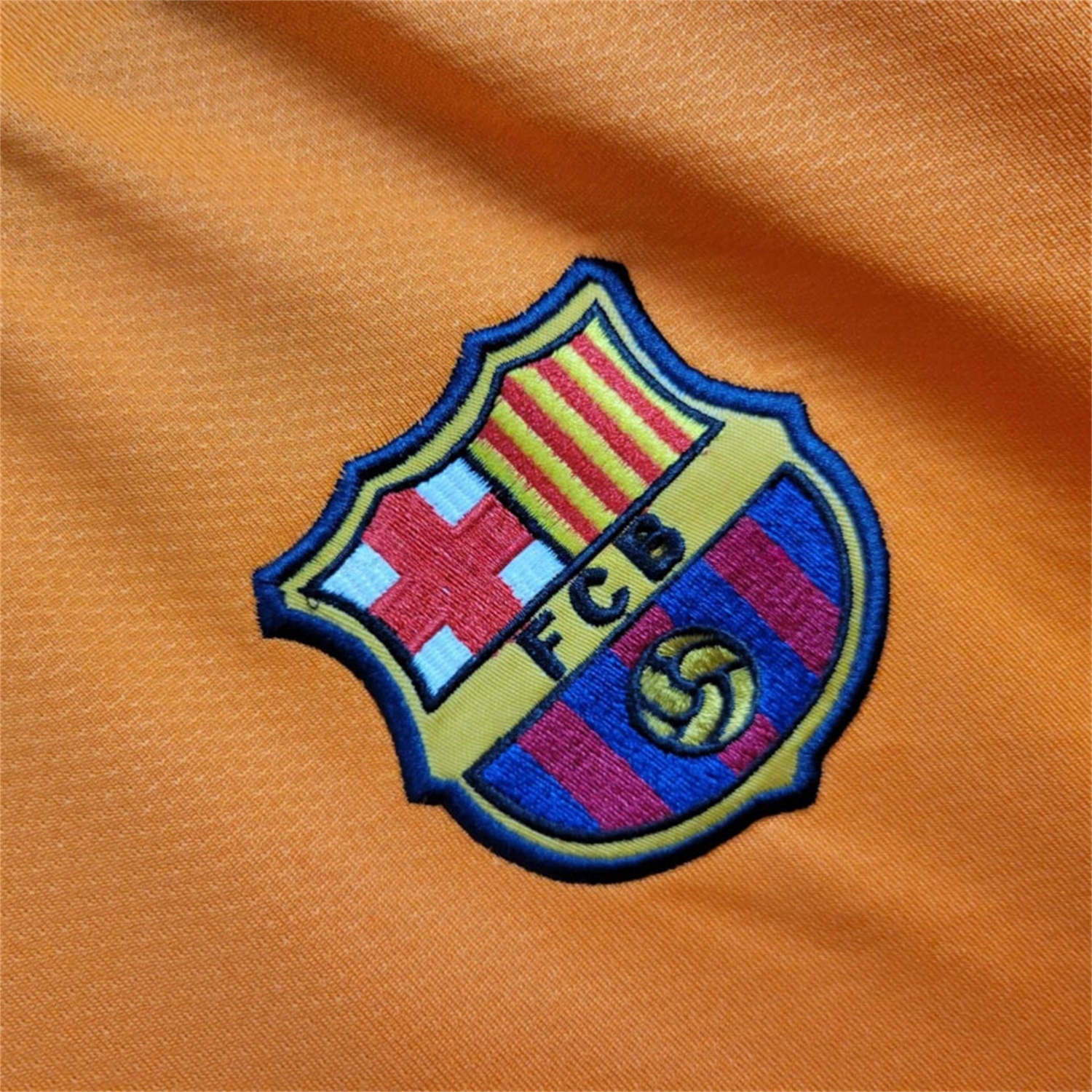 Retro Barcelona 06-07 Away Jersey - UnitedFutballJersey