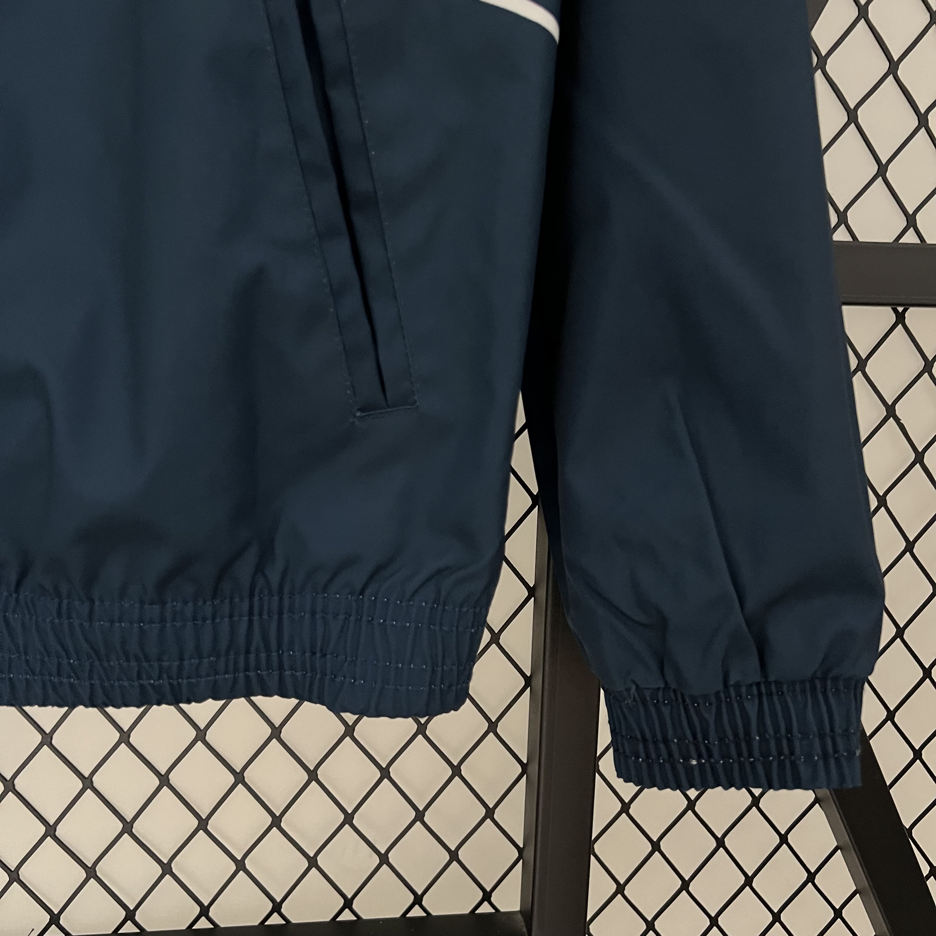 B.A.R.S.A 23-24 Player Reversible Windbreaker - White & Blue - UnitedFutballJersey