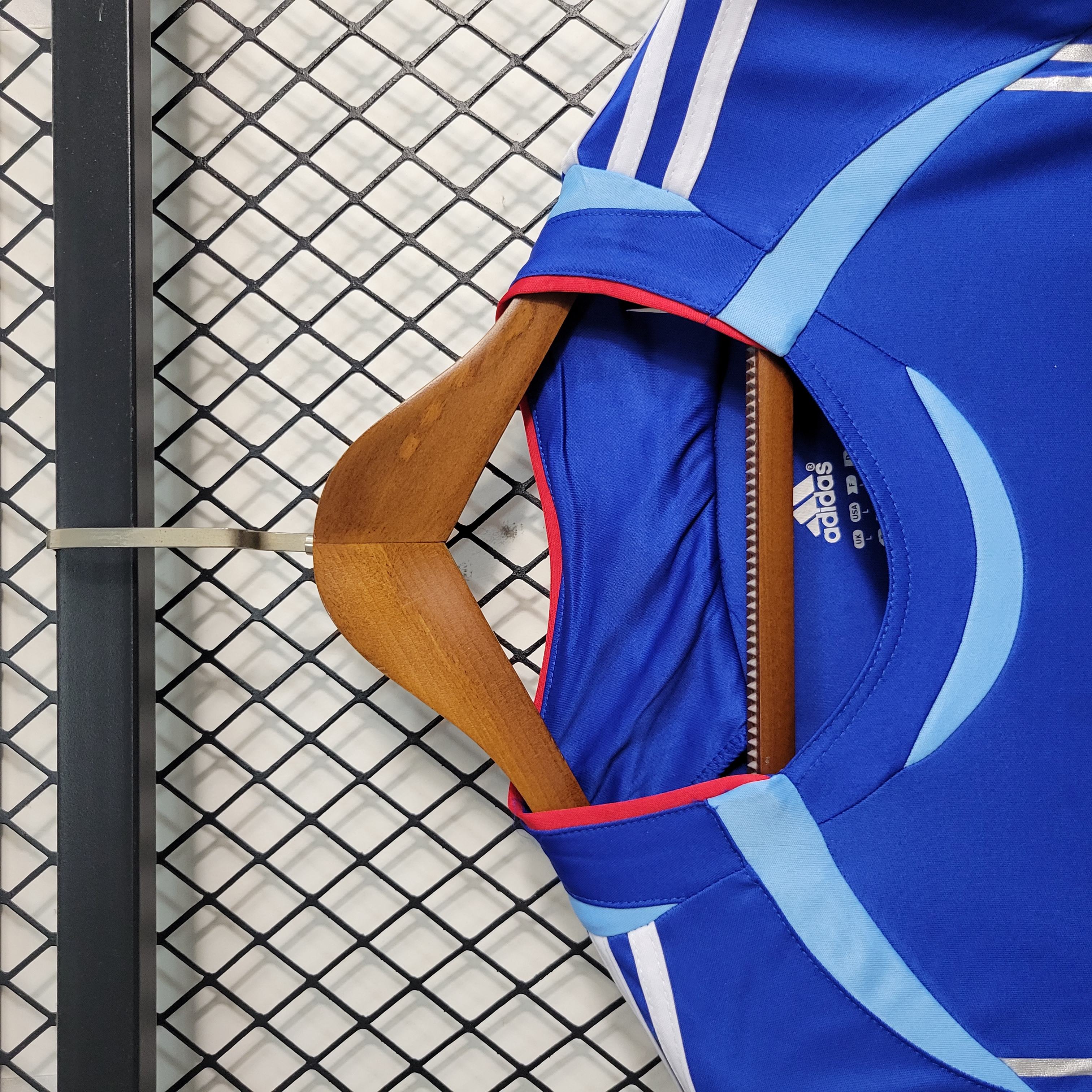 Retro Japan 2006 Home Stadium Jersey - UnitedFutballJersey