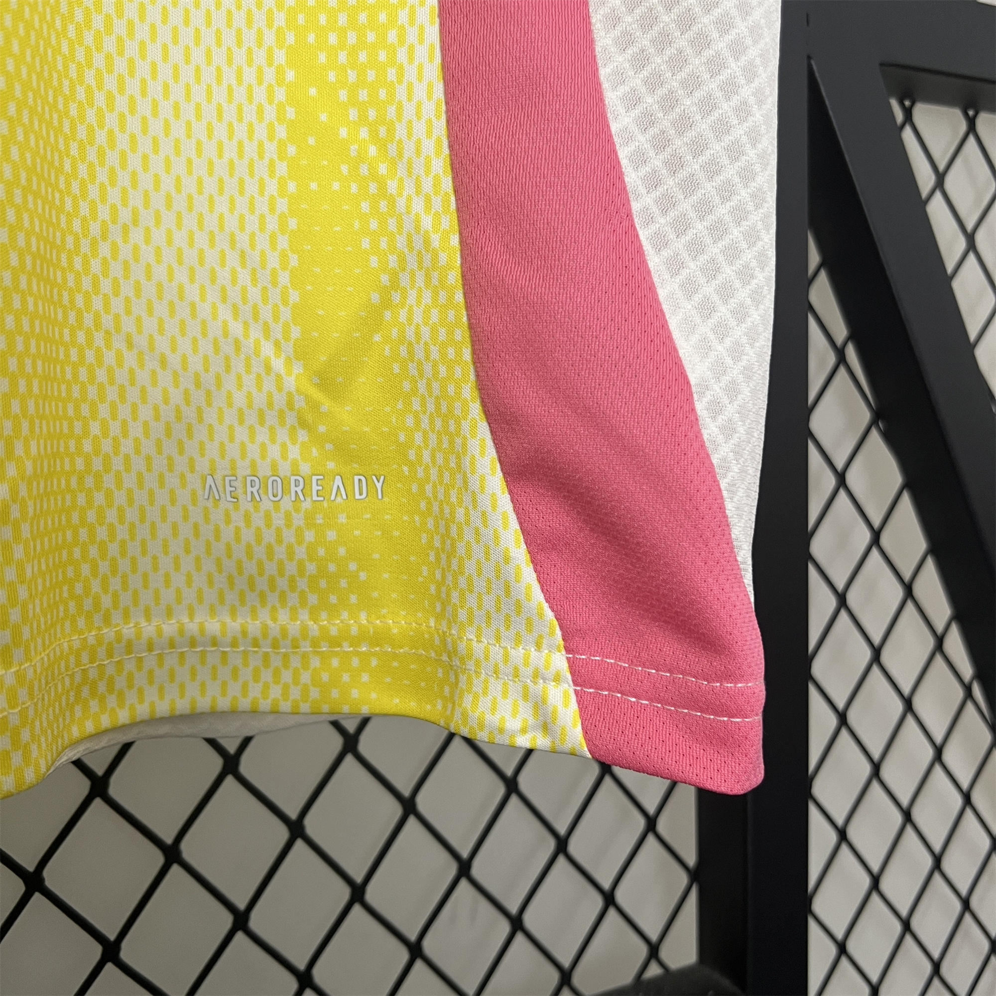 Juventus 24-25 Away Jersey - Fans Version - UnitedFutballJersey