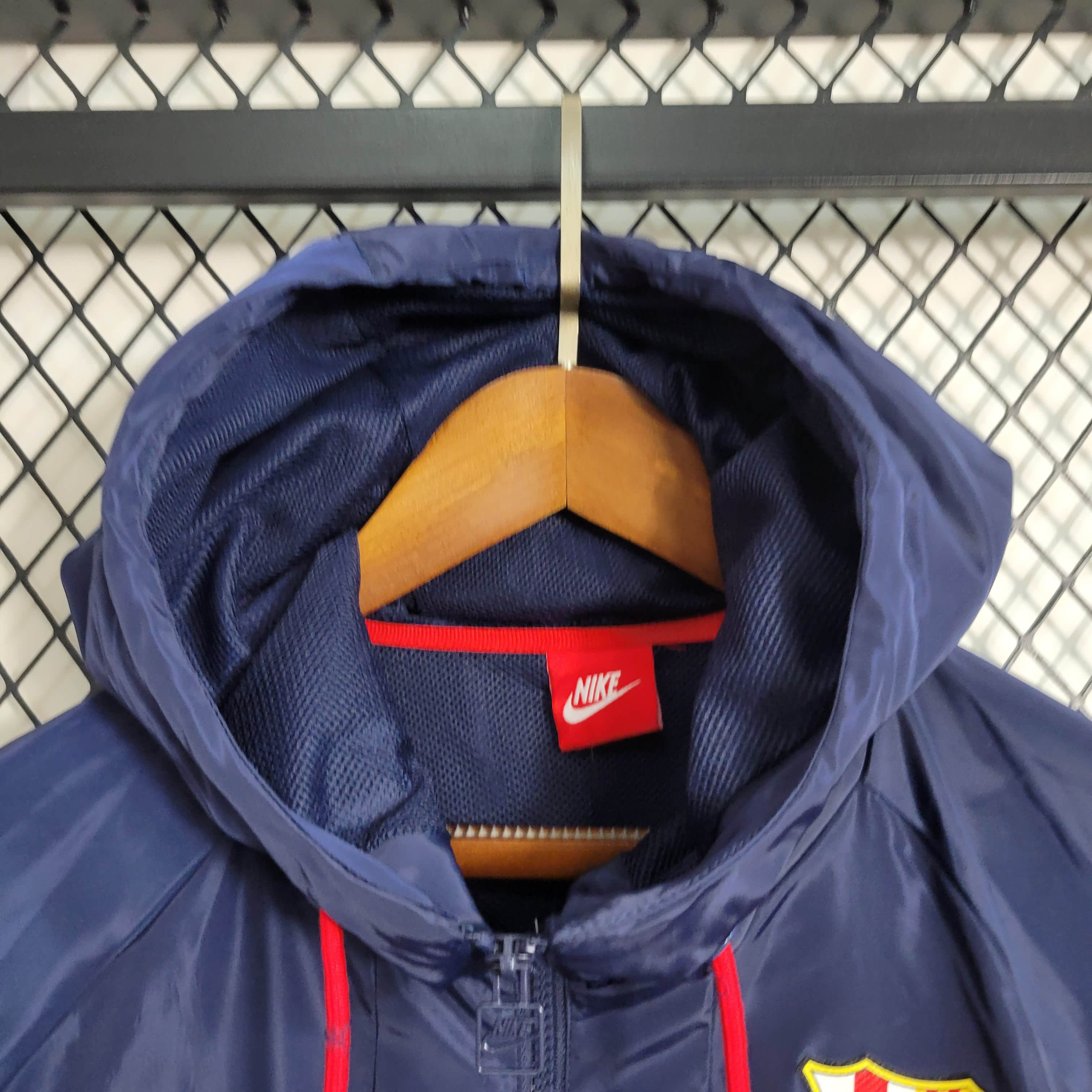 B.A.R.S.A 23-24 Player Windbreaker Jacket - Blue - UnitedFutballJersey
