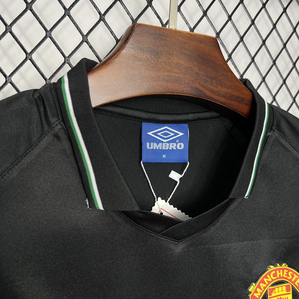 Retro Manchester United 1998-99 Third Jersey - UnitedFutballJersey