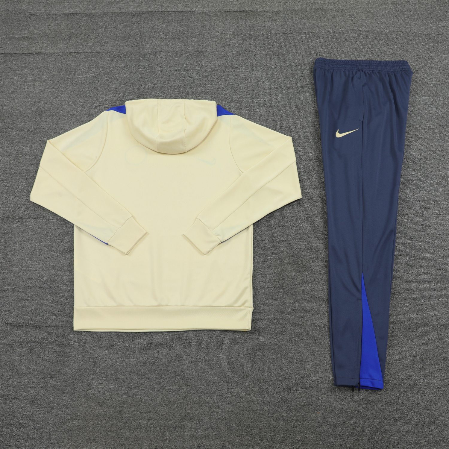 Inter Milan 24-25 Training Hoodie Set - Yellow Hoodie and Blue - Gray Pants - UnitedFutballJersey