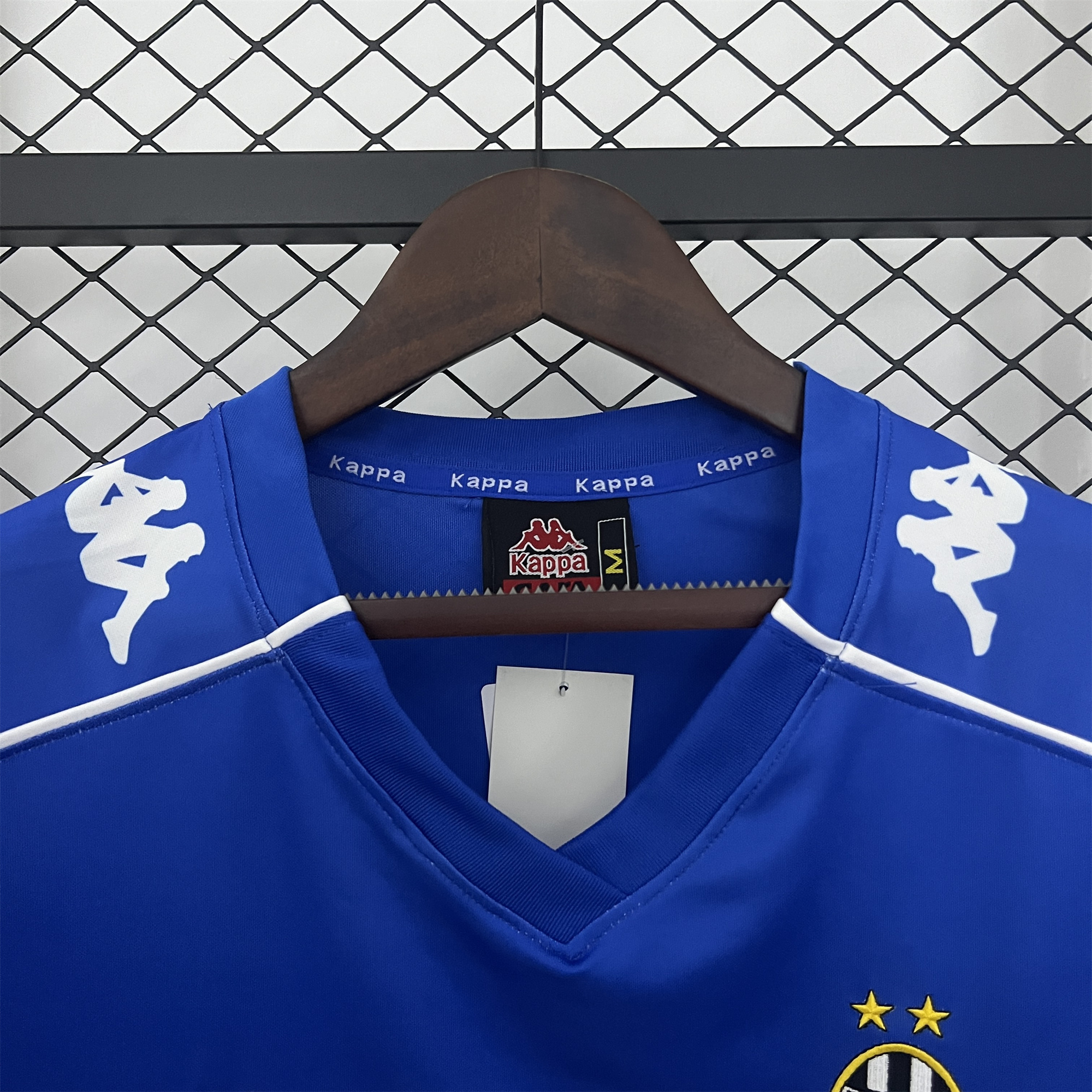 Retro Juventus 1999-00 Away Jersey - UnitedFutballJersey