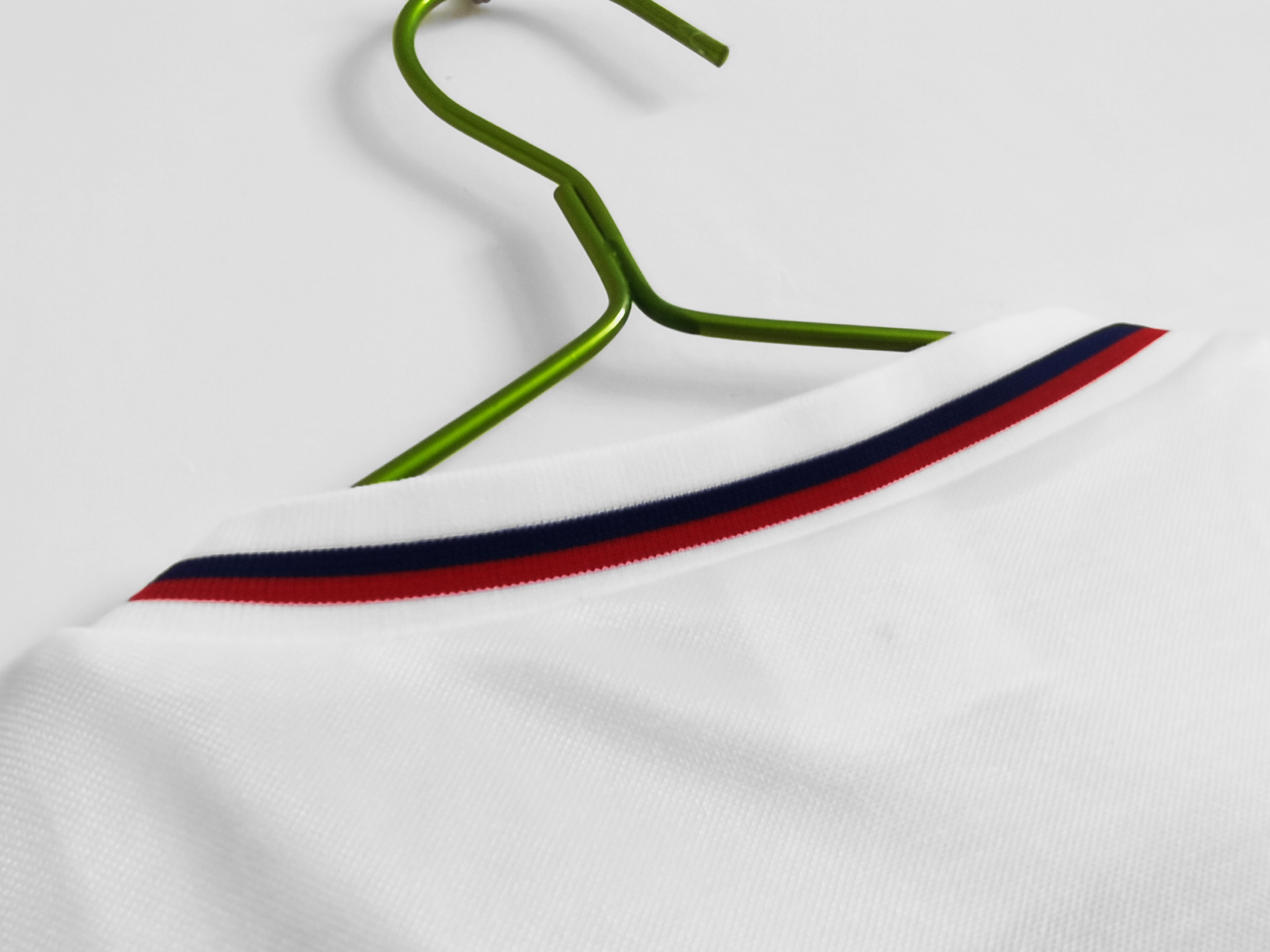 Retro England 1982 Home Stadium Jersey - UnitedFutballJersey