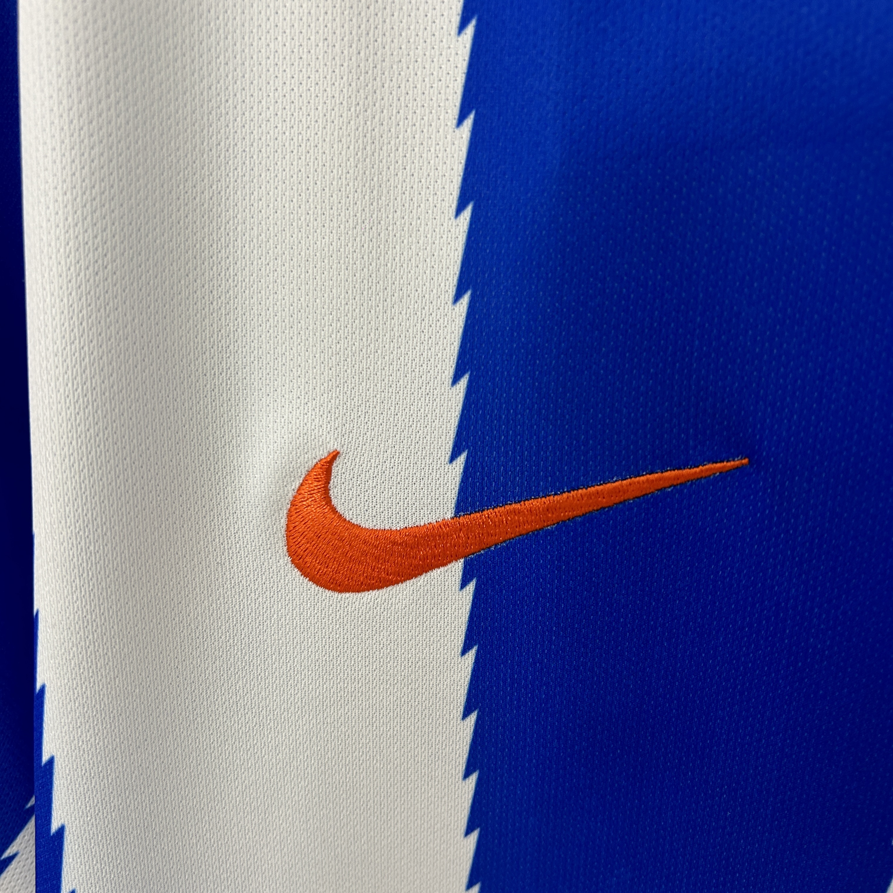 Retro Porto 2010-11 Home Jersey - UnitedFutballJersey
