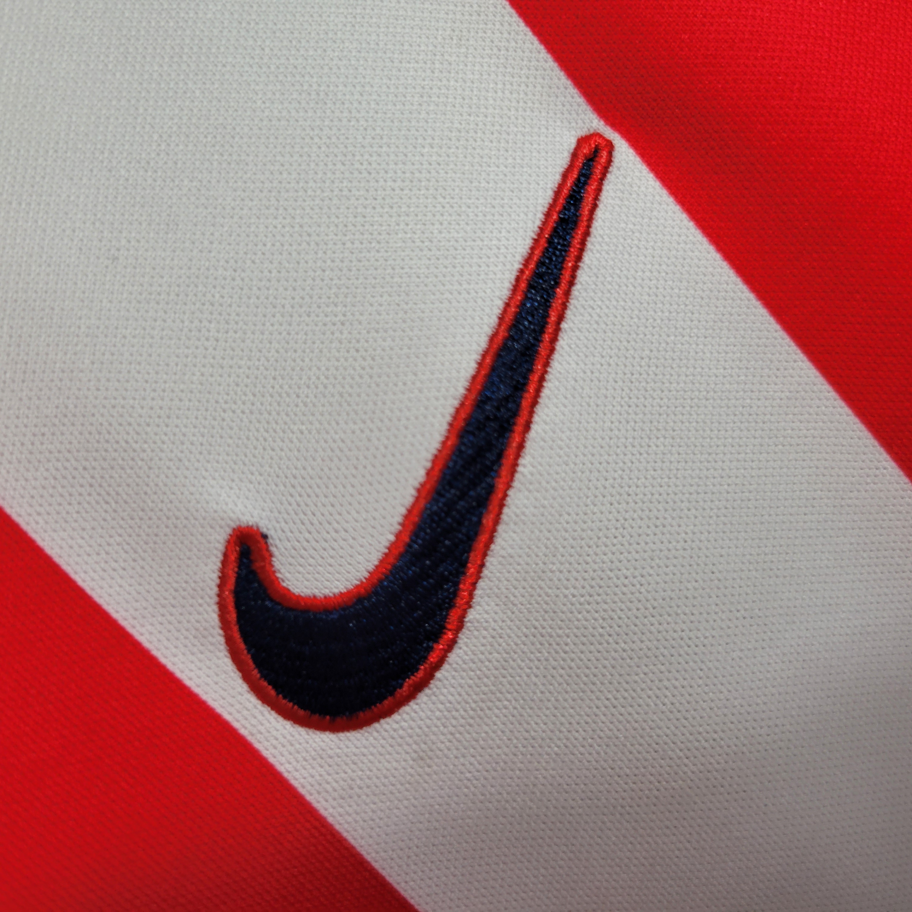 Retro Chivas de Guadalajara 96-97 Home Stadium Jersey - UnitedFutballJersey