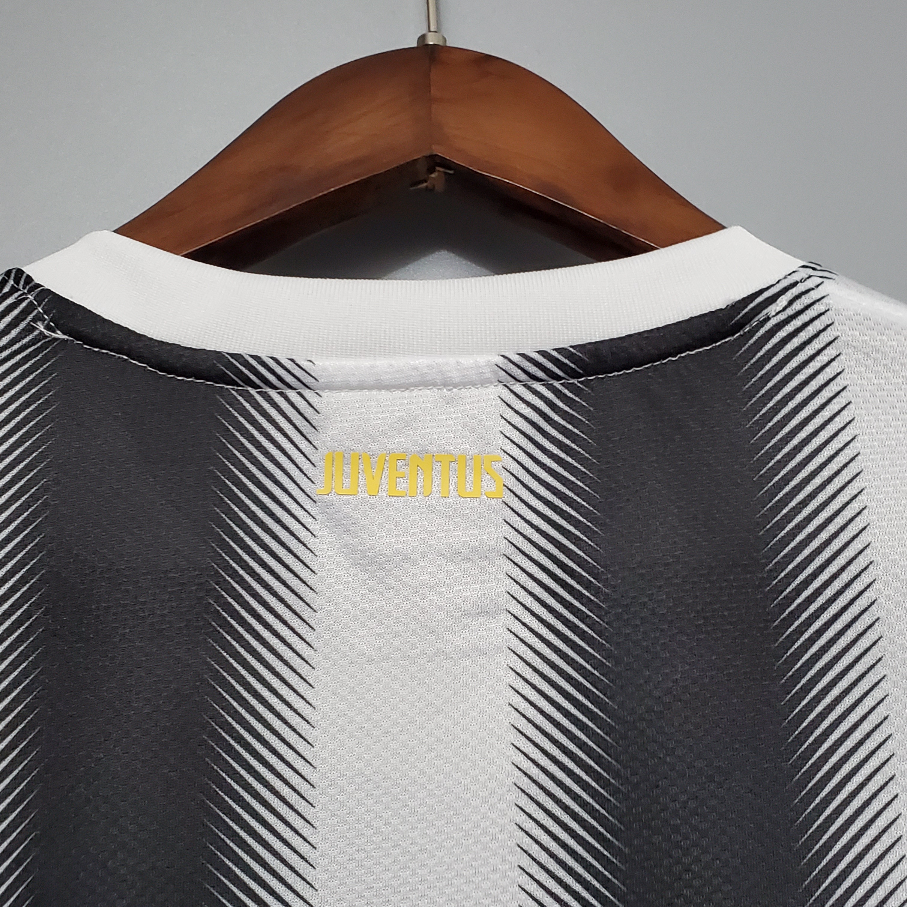 Retro Juventus 2011-12 Home Stadium Jersey - UnitedFutballJersey