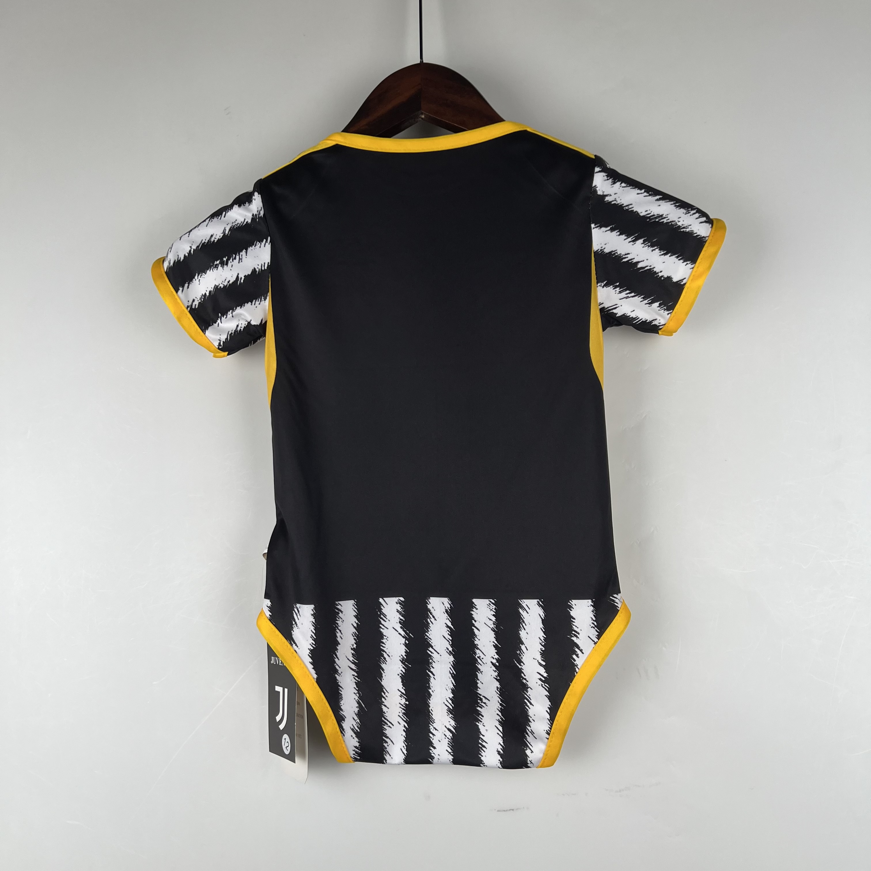 Juventus 23-24 Home Stadium Baby Crawling Suit - UnitedFutballJersey