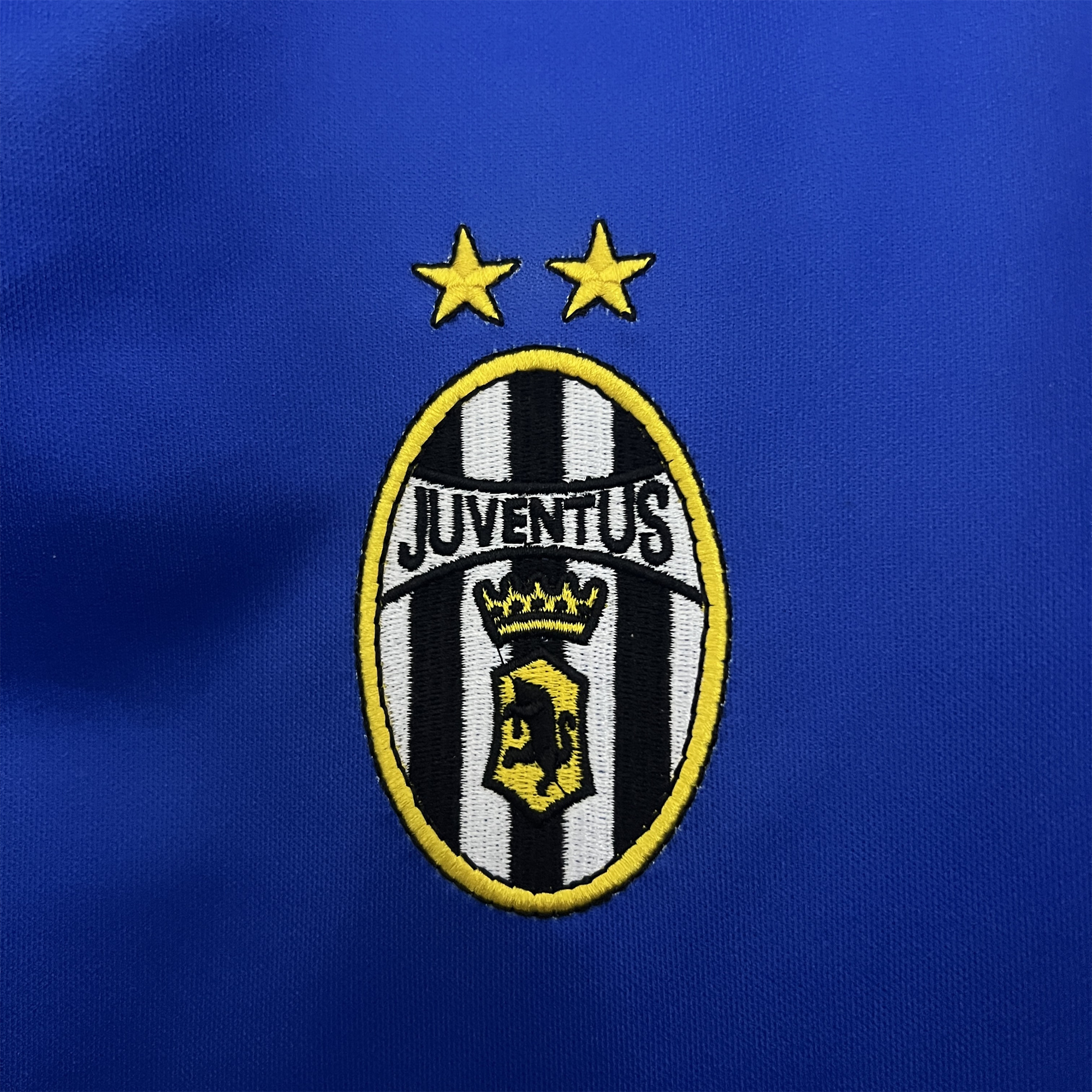 Retro Juventus 1999-00 Away Jersey - UnitedFutballJersey