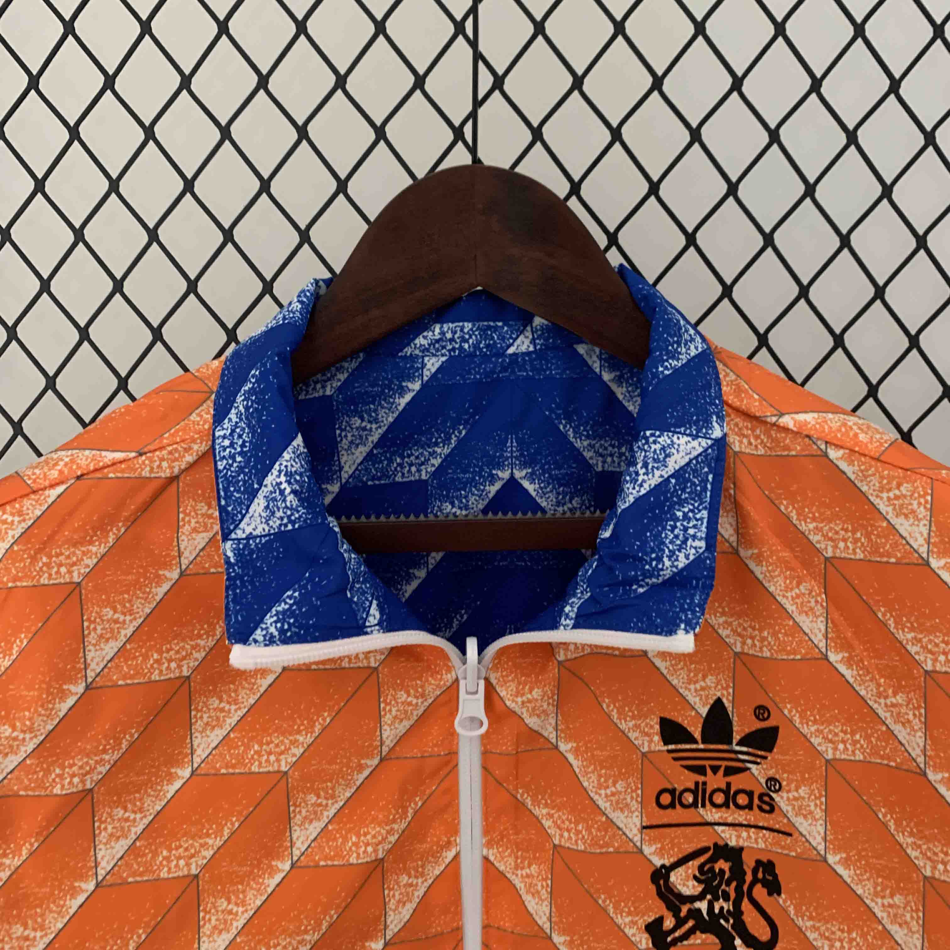 Netherlands 23-24 Double Sided Windbreaker - Orange & Blue - UnitedFutballJersey