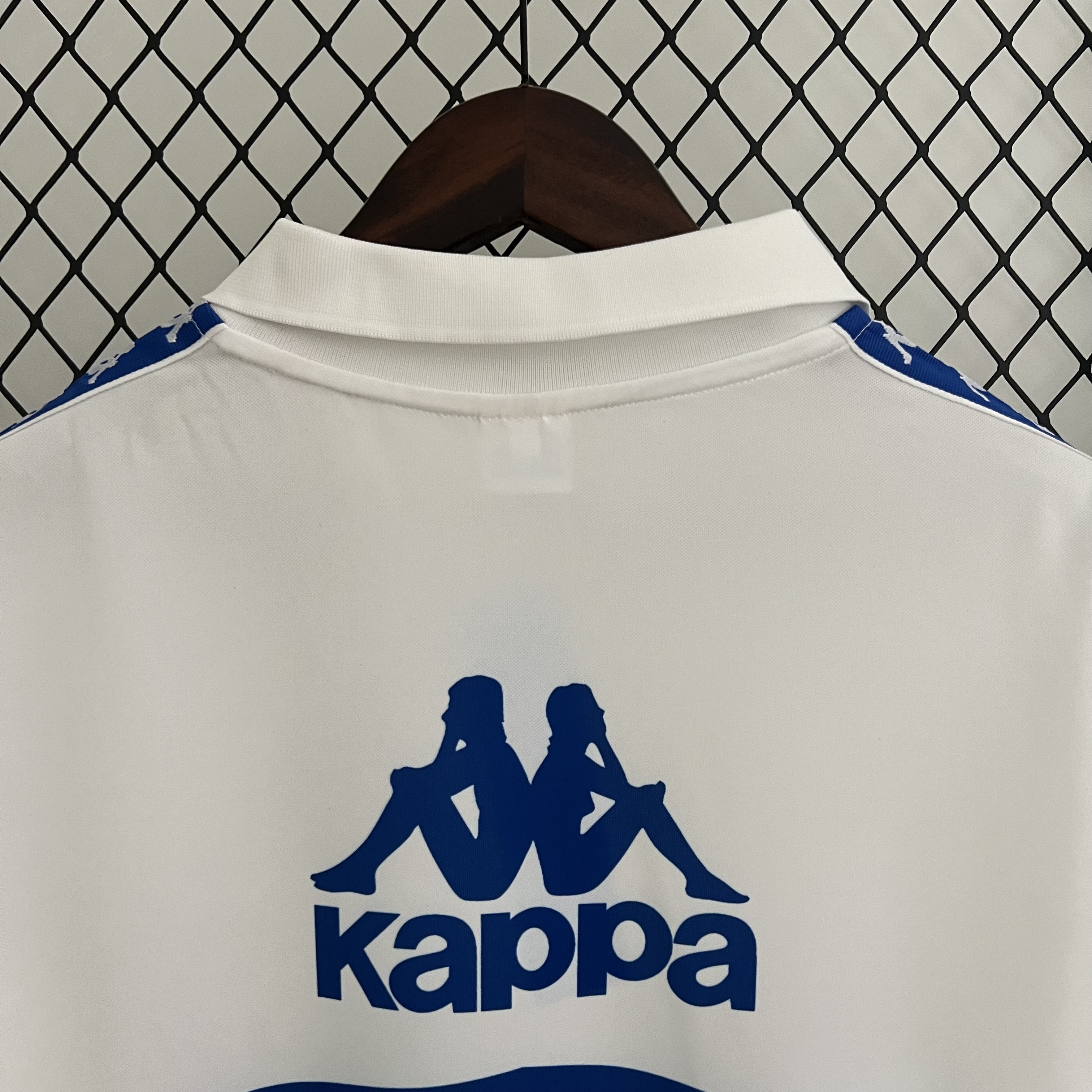 Retro Juventus 1990-92 White Training Jersey - UnitedFutballJersey
