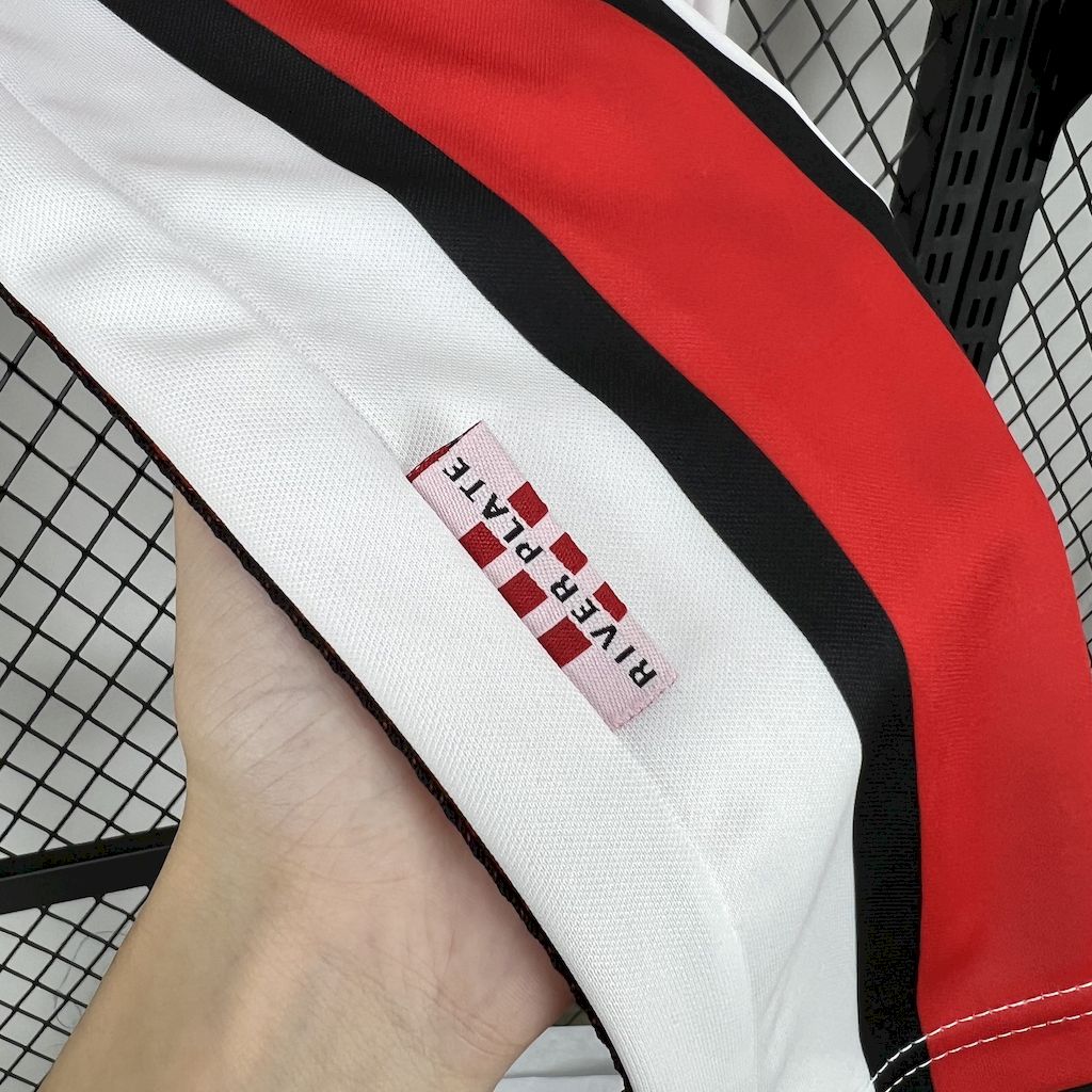 Retro River Plate 1999-00 Third Jersey - UnitedFutballJersey