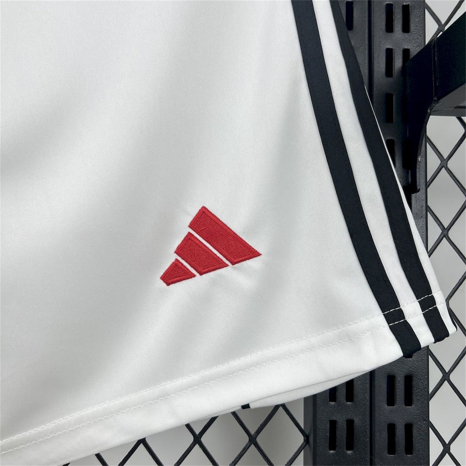 Manchester United 25-26 Home White Shorts - Fans Version - UnitedFutballJersey