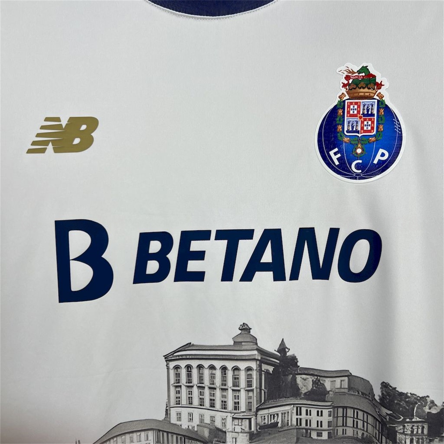 Porto 25-26 Black City Silhouette White Special Jersey - Fans Version - UnitedFutballJersey