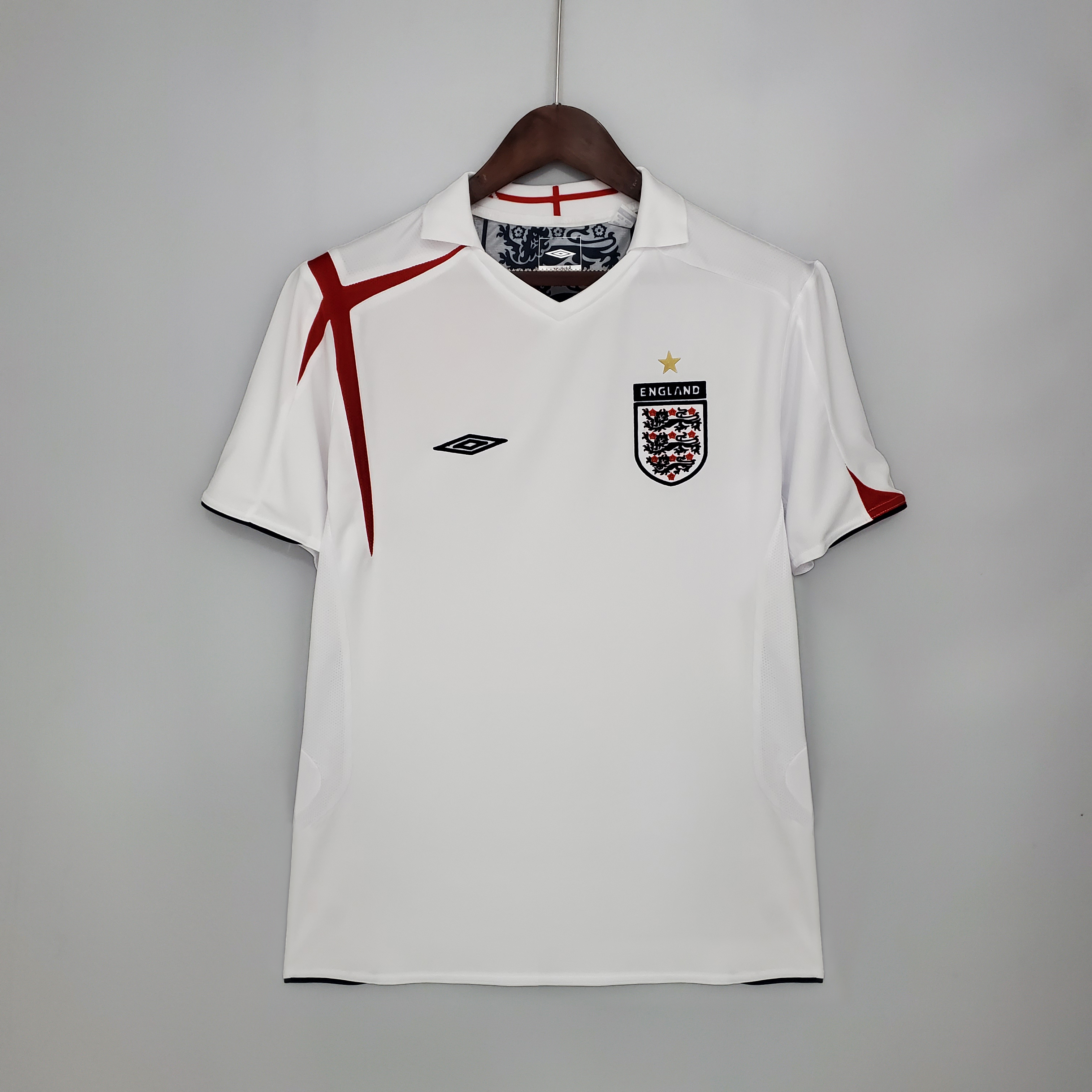 Retro England 2006 Home Stadium Jersey - UnitedFutballJersey
