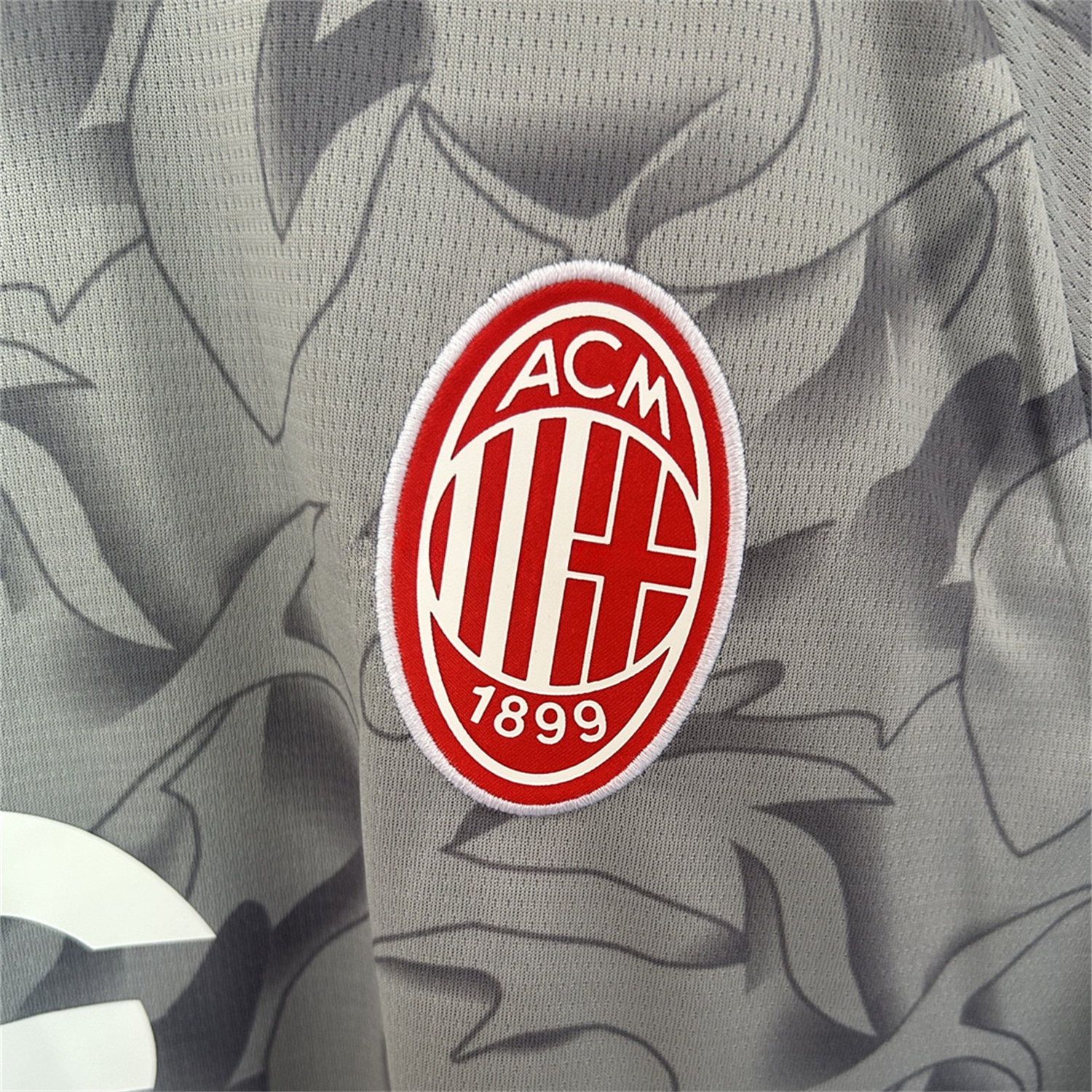 AC Milan 25-26 Grey Pre-Match Training Jersey - Fans Version - UnitedFutballJersey
