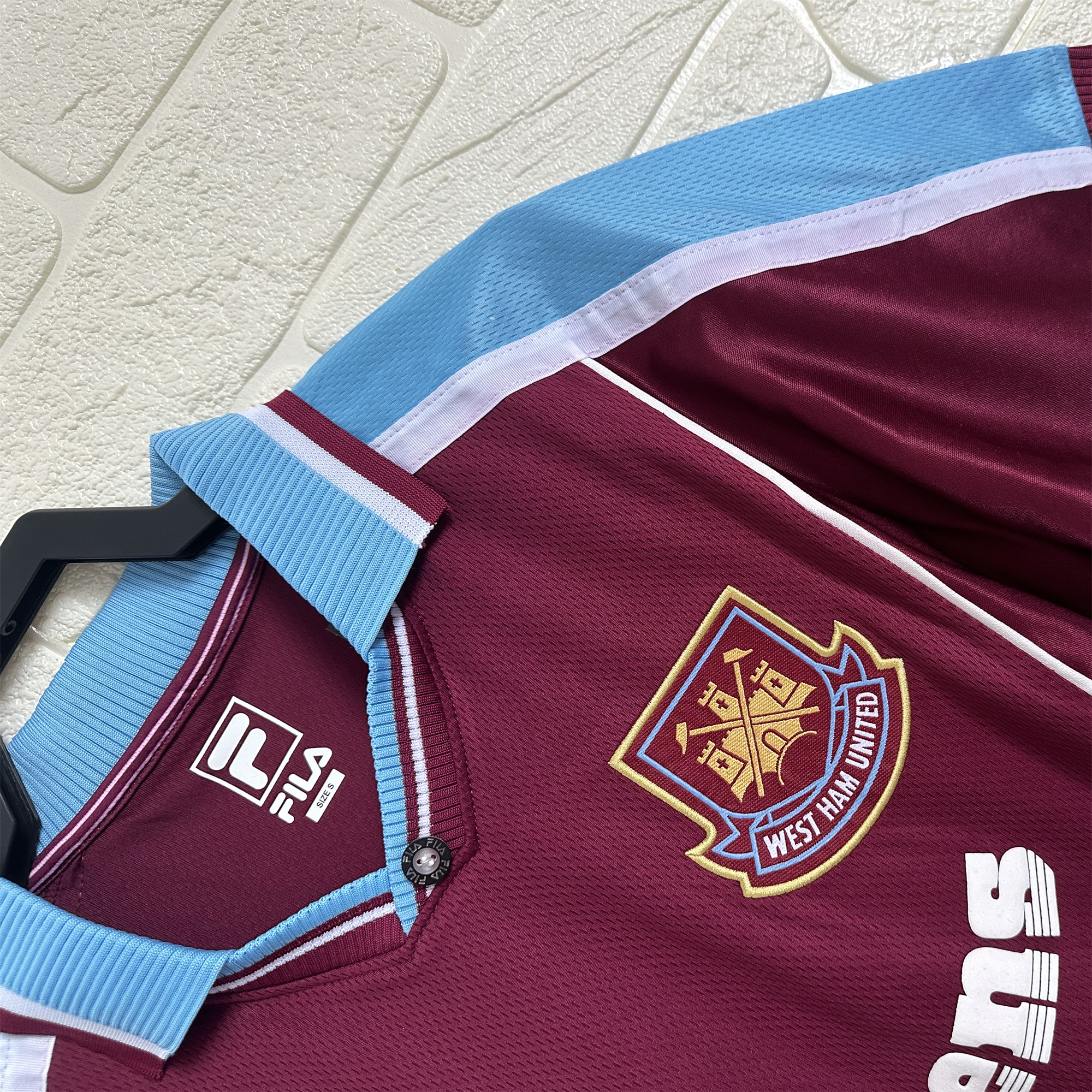 Retro West Ham United 1999-00 Home Jersey - UnitedFutballJersey
