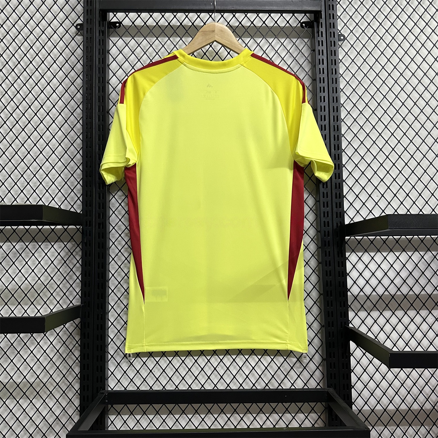 Celtic 25-26 Light Yellow Goalkeeper Jersey - Fans Version - UnitedFutballJersey