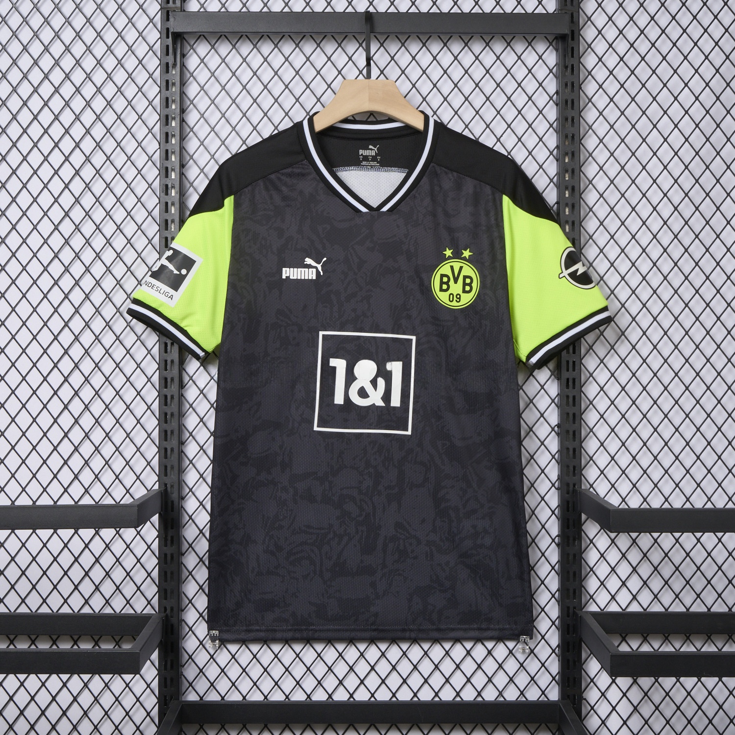 Retro Dortmund 2020-21 Black Special Edition Jersey - UnitedFutballJersey