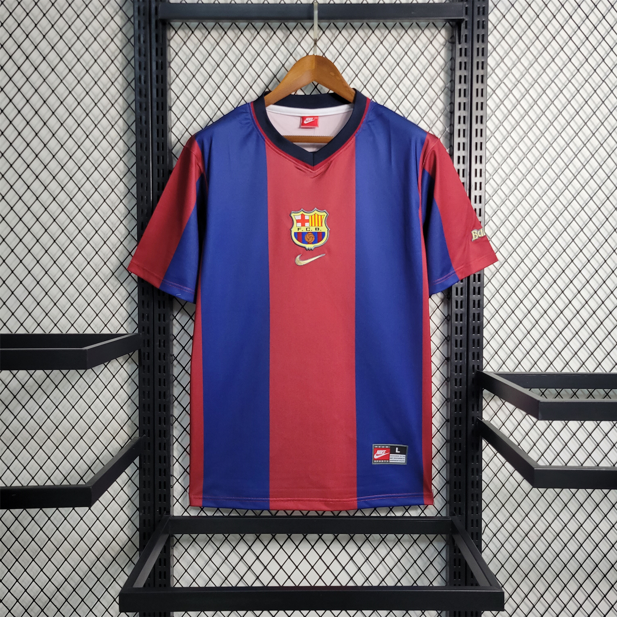 B.A.R.S.A Retro 98-99 Home Stadium Jersey - UnitedFutballJersey