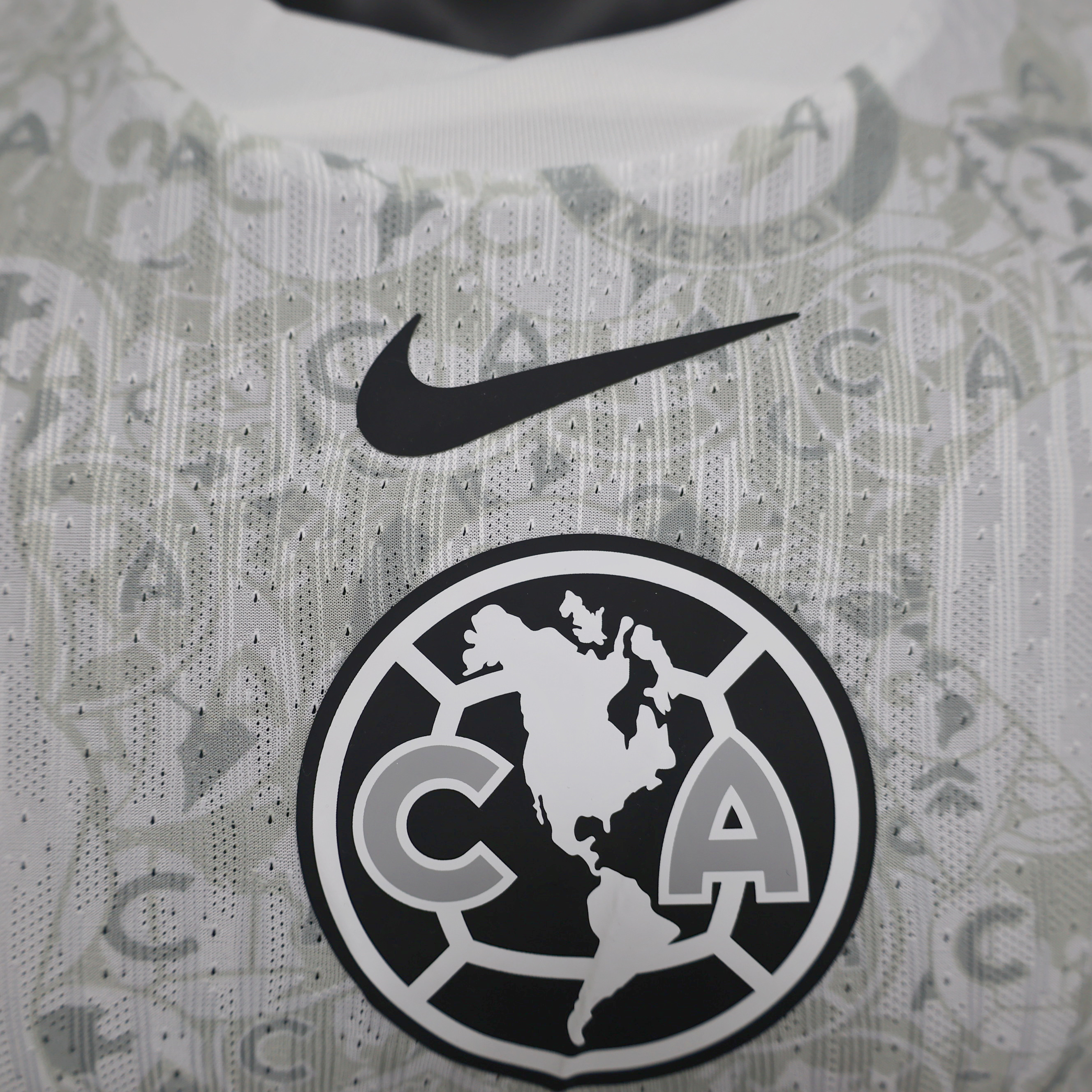 Club América 24-25 White Goalkeeper Jersey - Player Version - UnitedFutballJersey