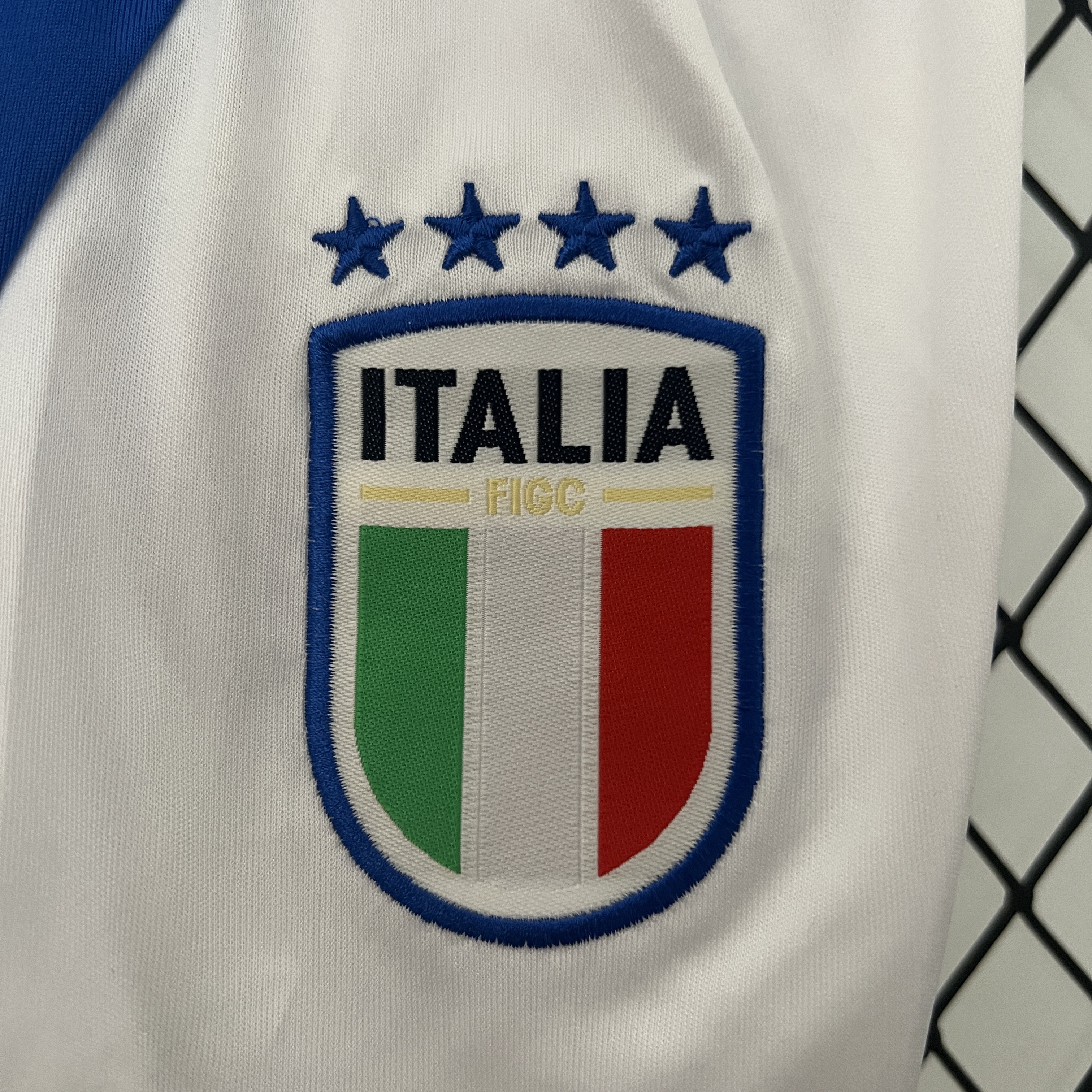 Italy 2024 Home Stadium Kids Kit - UnitedFutballJersey