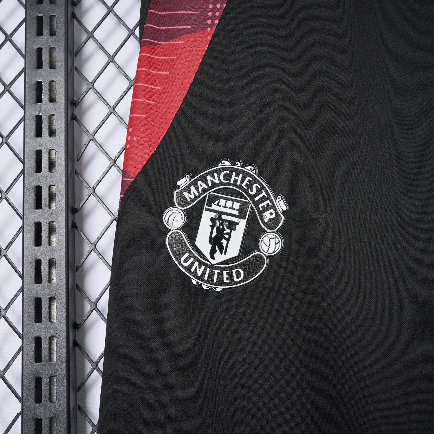 Manchester United 25-26 Black Training Pants - Player Version - UnitedFutballJersey