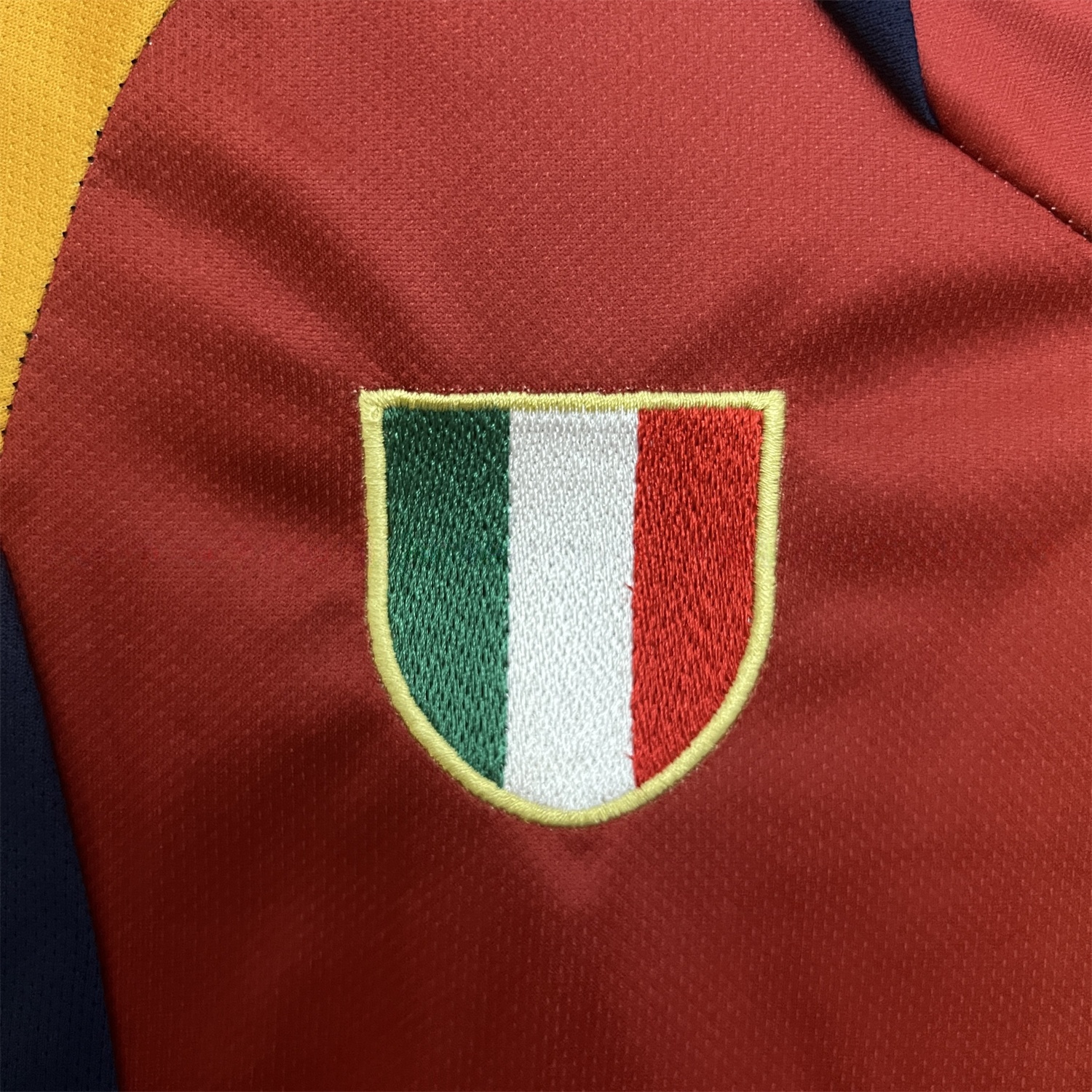 Retro Roma 2001-02 Home Kids Kit - UnitedFutballJersey