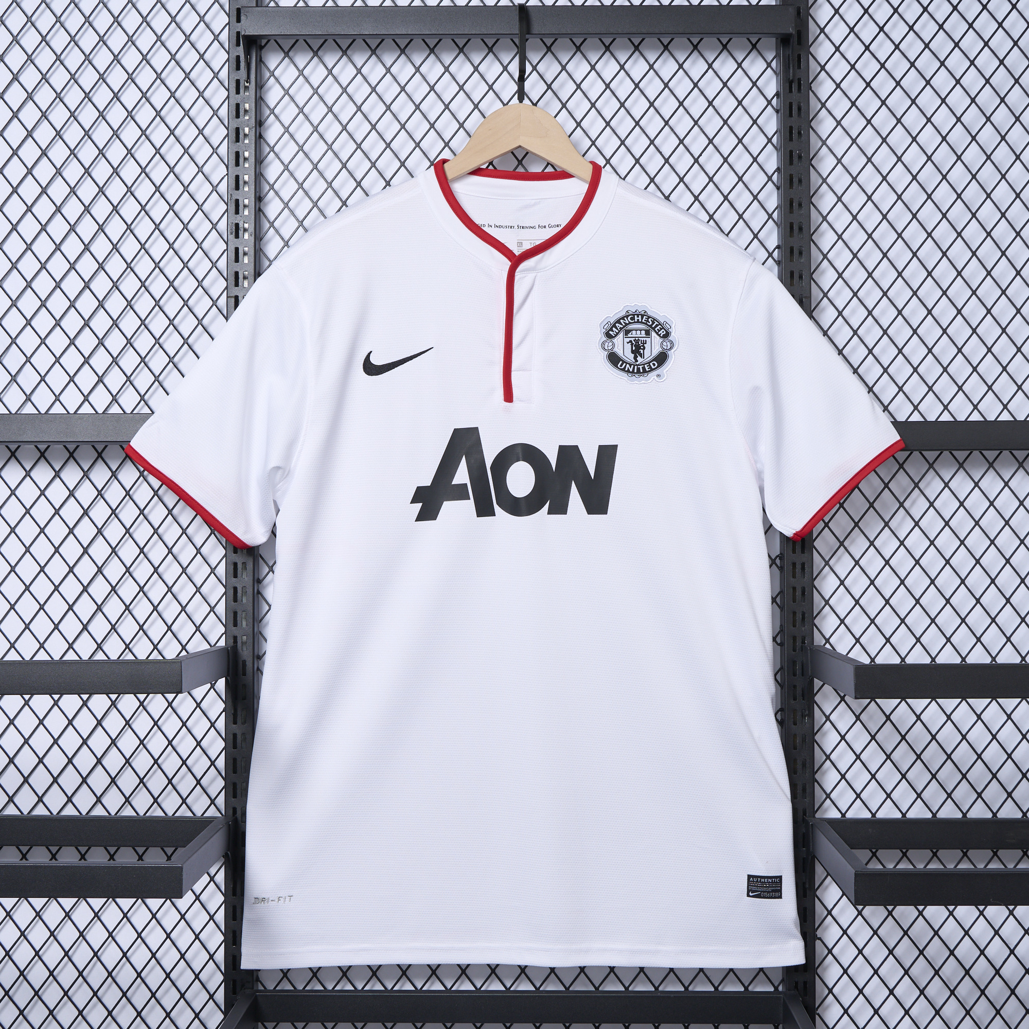Retro Manchester United 13-14 Third Jersey - UnitedFutballJersey