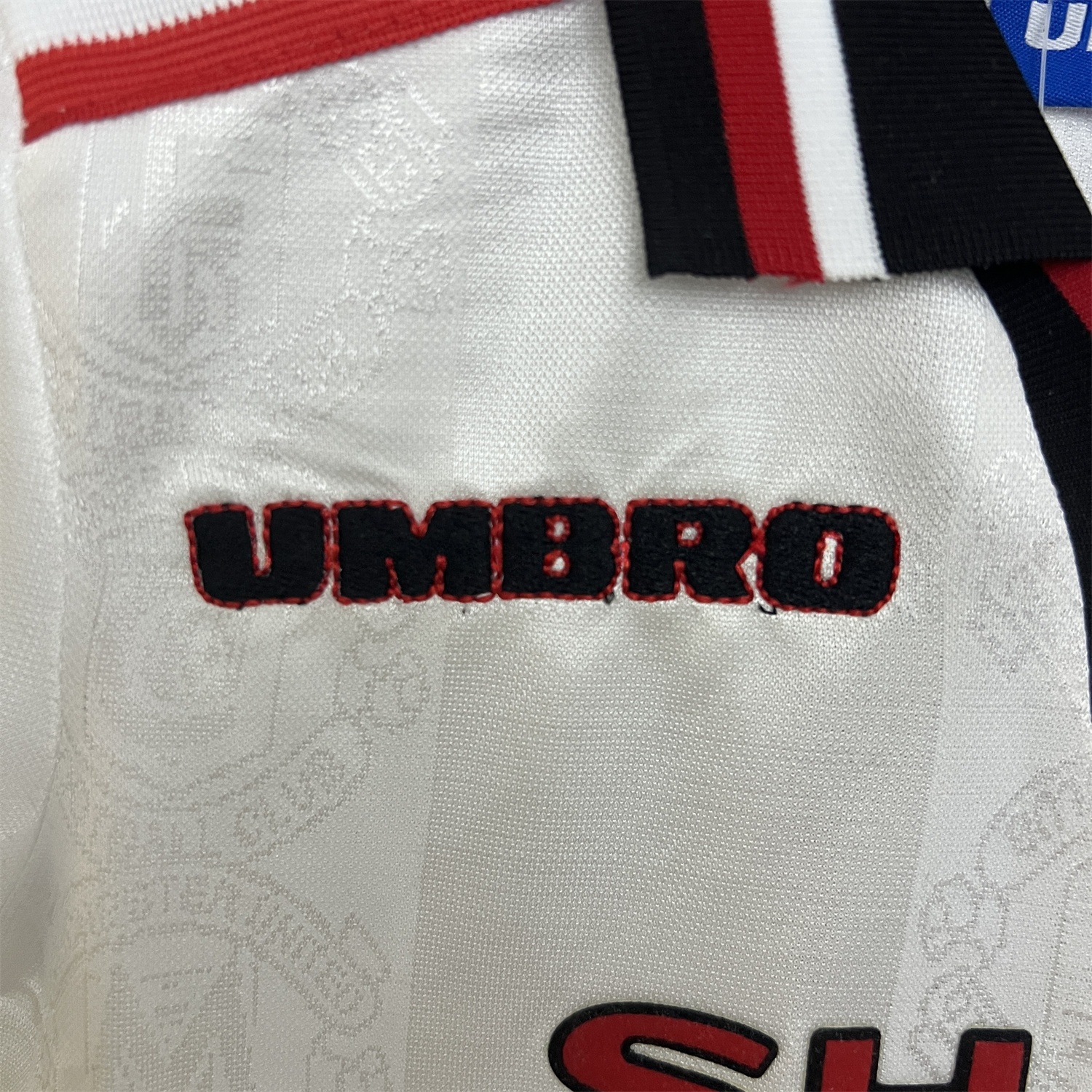 Manchester United Retro 1997-98 Away Kids Kit - UnitedFutballJersey