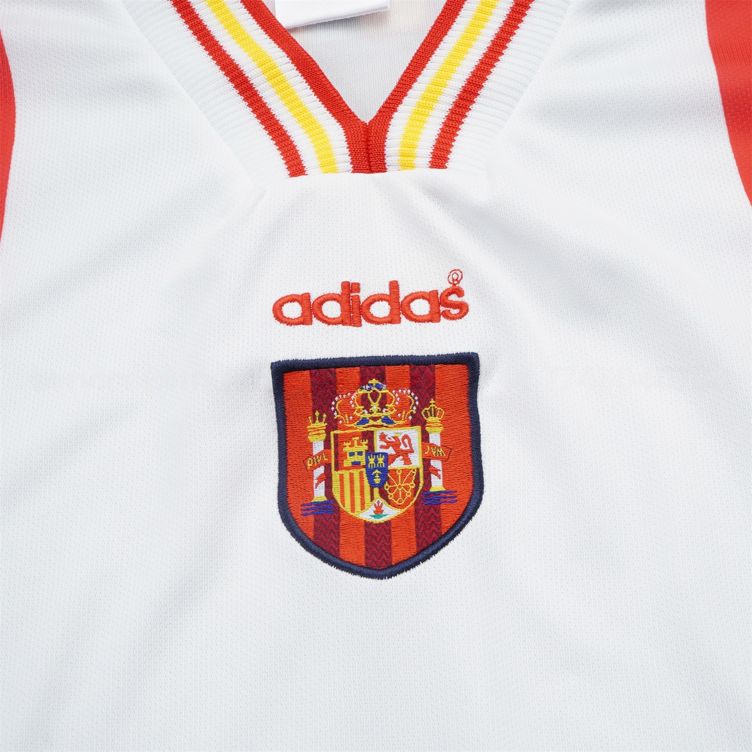 Retro Spain 1996 Away White Kids Kit - UnitedFutballJersey