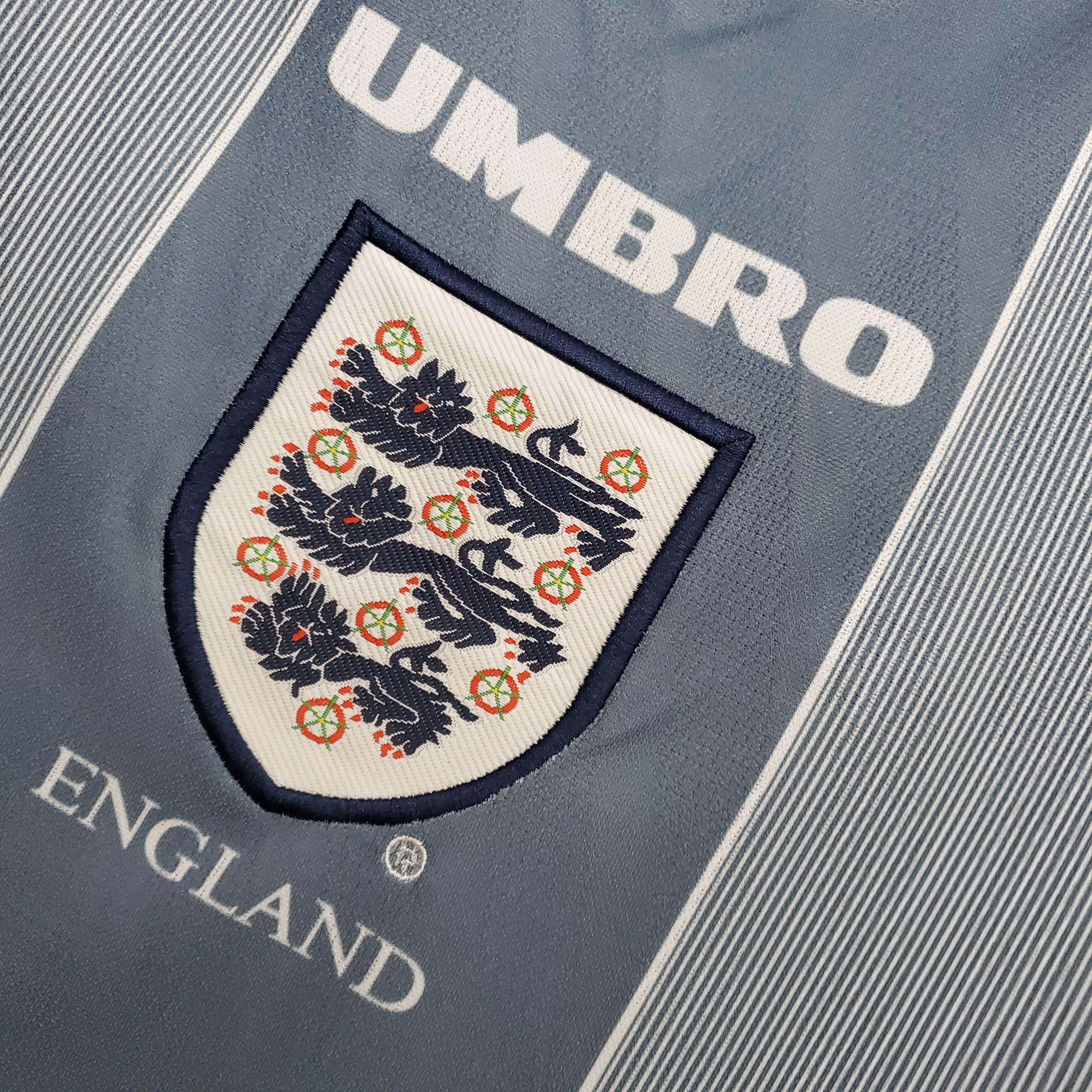 Retro England 1996 Away Stadium Jersey - UnitedFutballJersey
