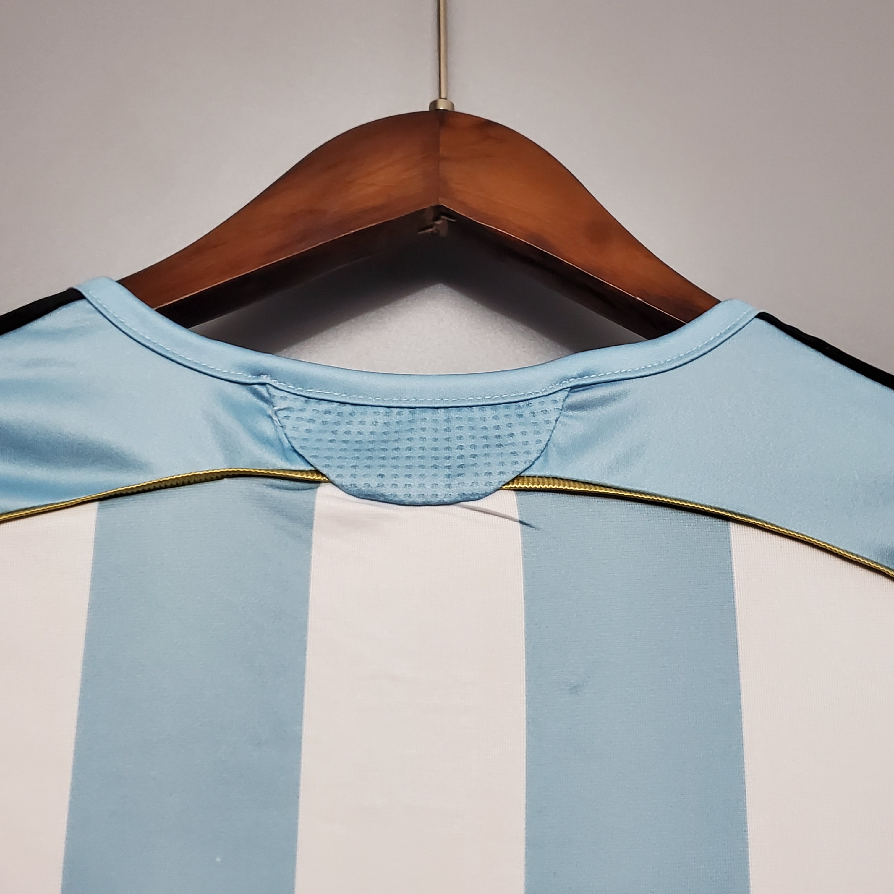 Retro Argentina 2006 Home Stadium Jersey - UnitedFutballJersey