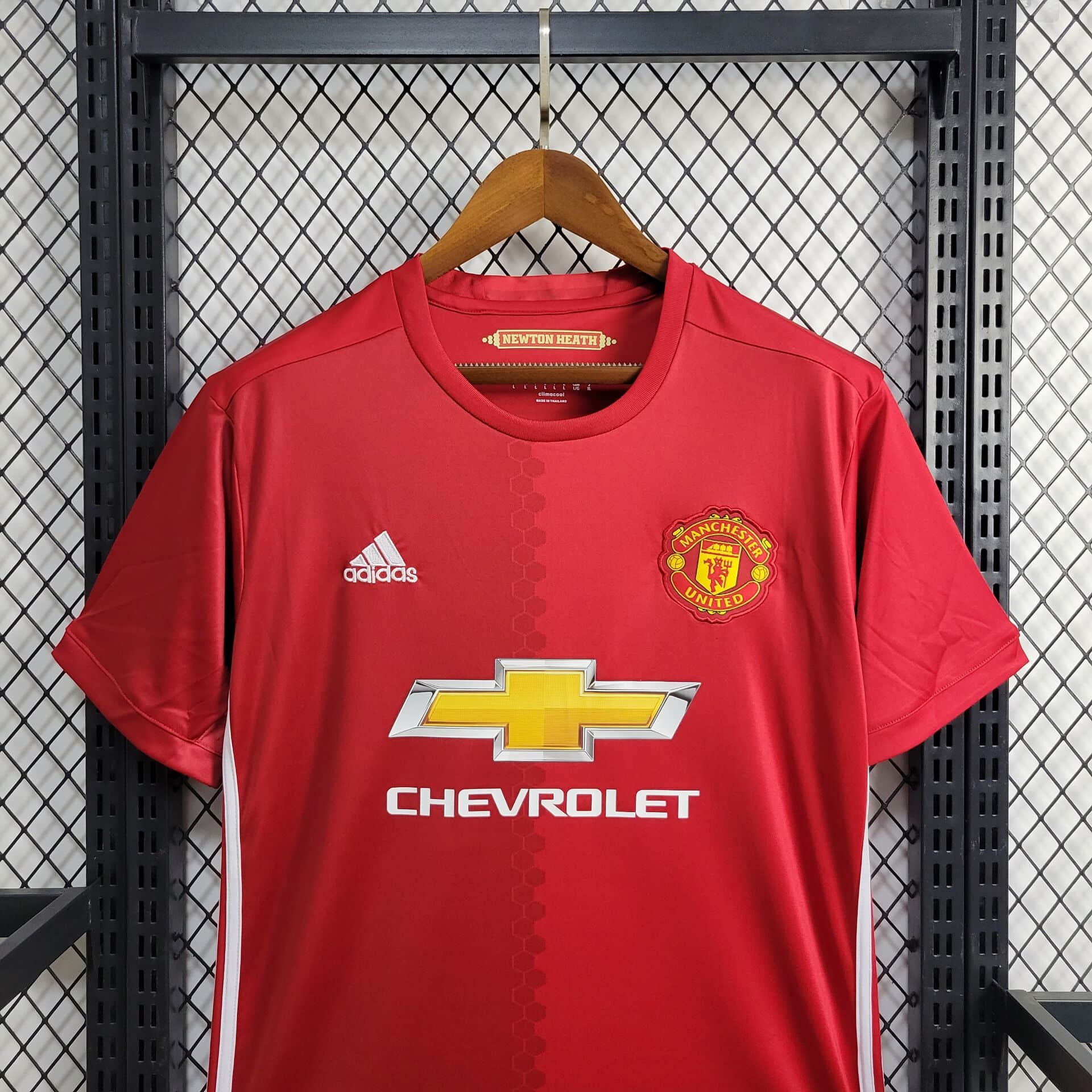 Manchester United Retro 2017-18 Home Jersey - UnitedFutballJersey