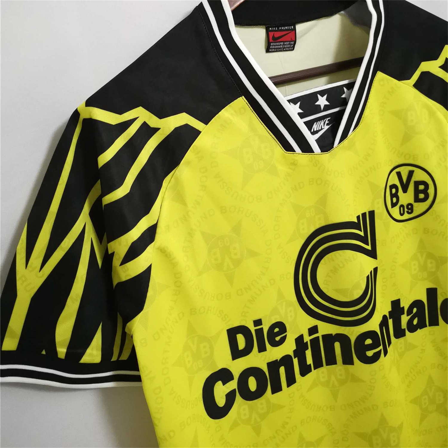 Dortmund Retro 94-95 Home Shirt - UnitedFutballJersey