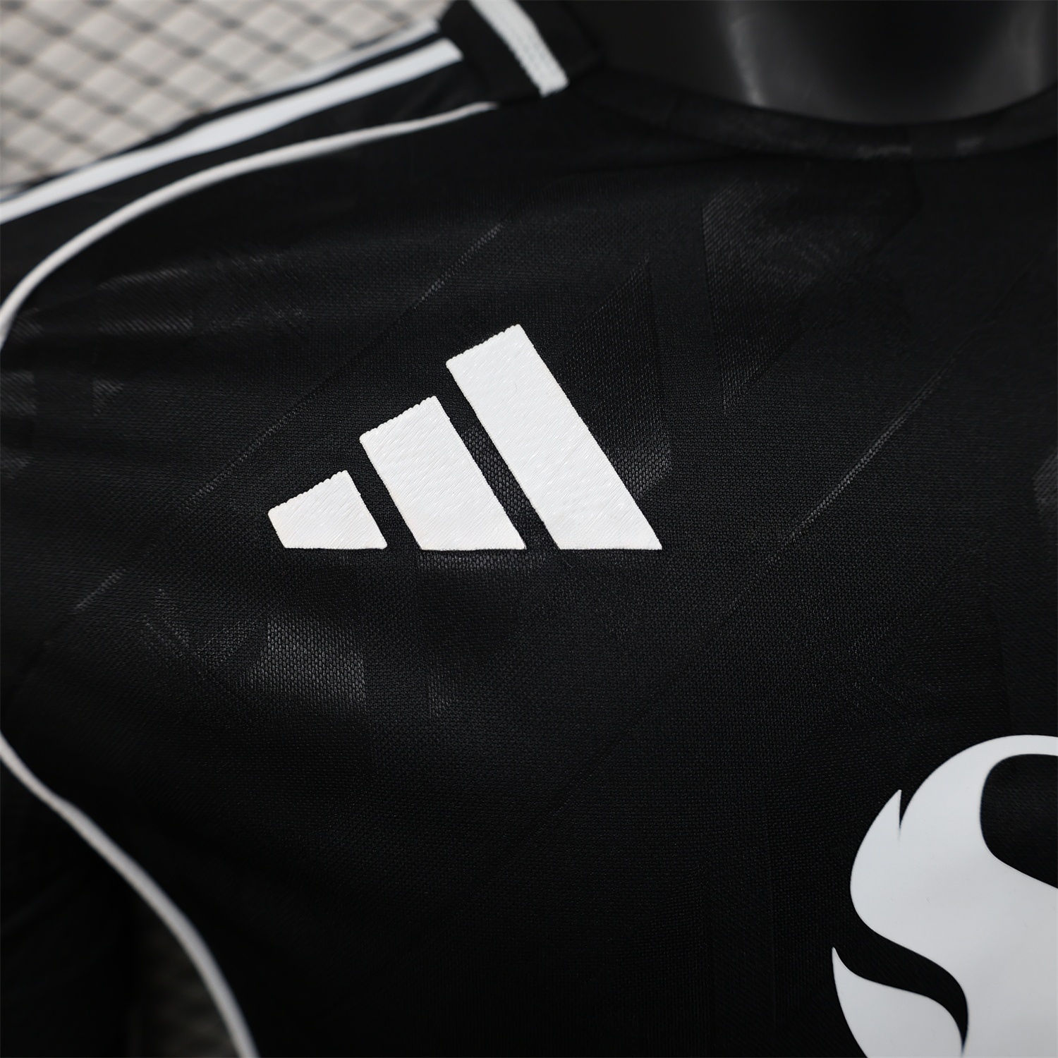 Manchester United 25-26 Black Training Jersey - Player Version - UnitedFutballJersey