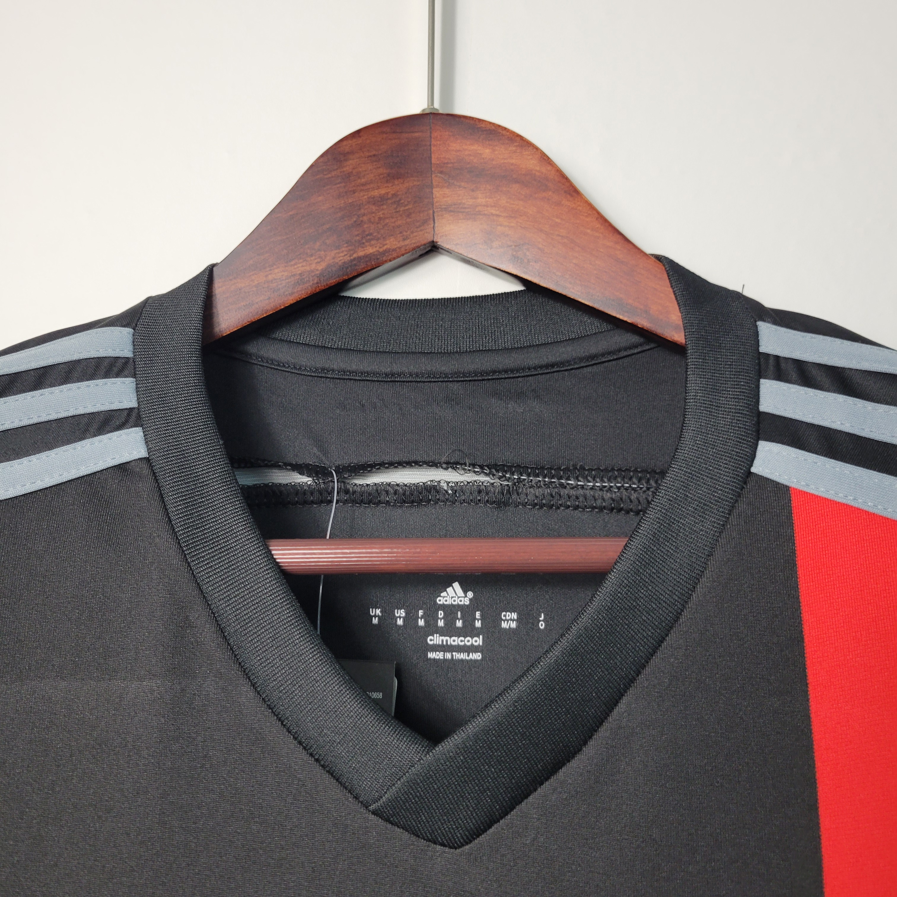 Retro Bayern Munich 14-15 Third Jersey - UnitedFutballJersey