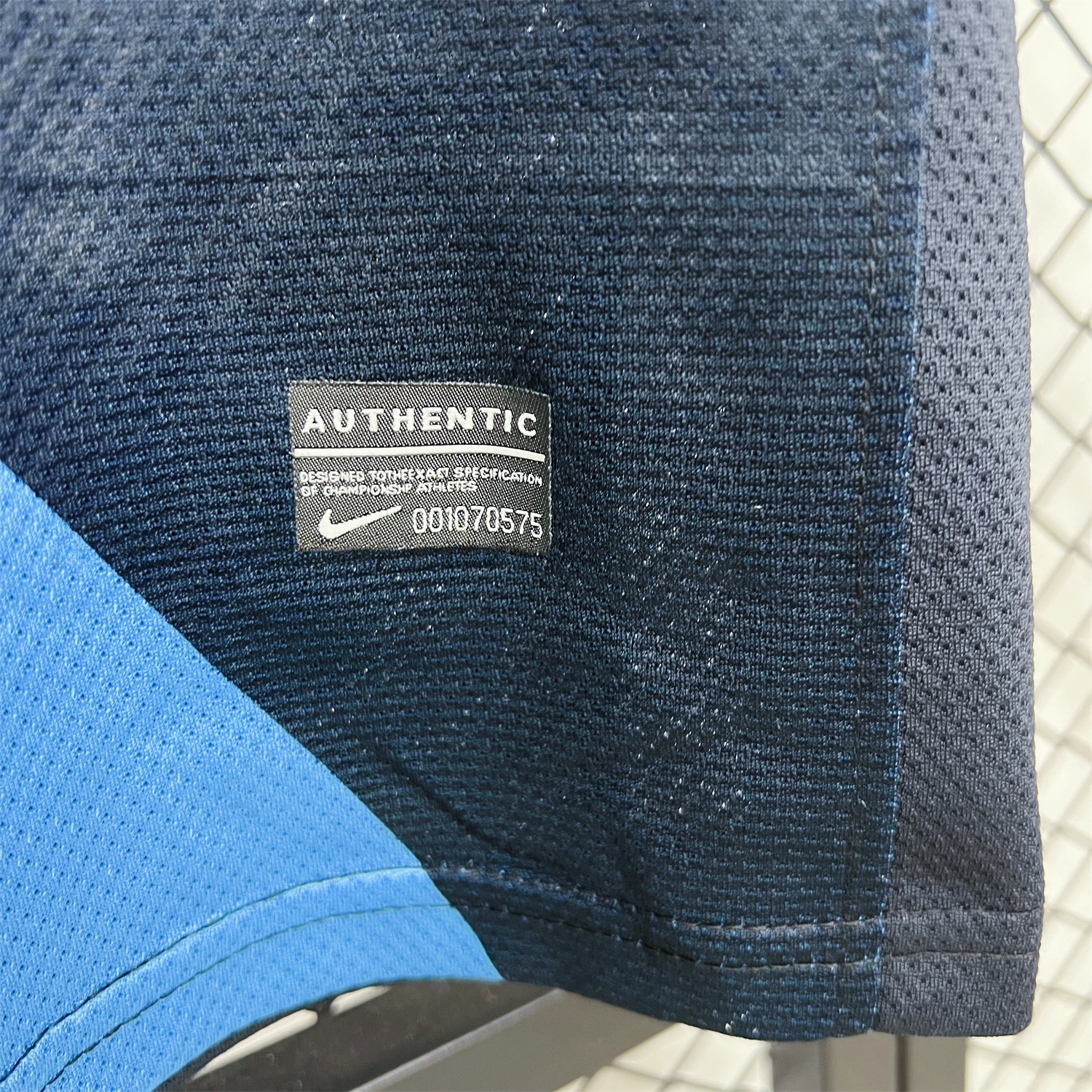 Retro Arsenal 2011-12 Away Jersey - UnitedFutballJersey