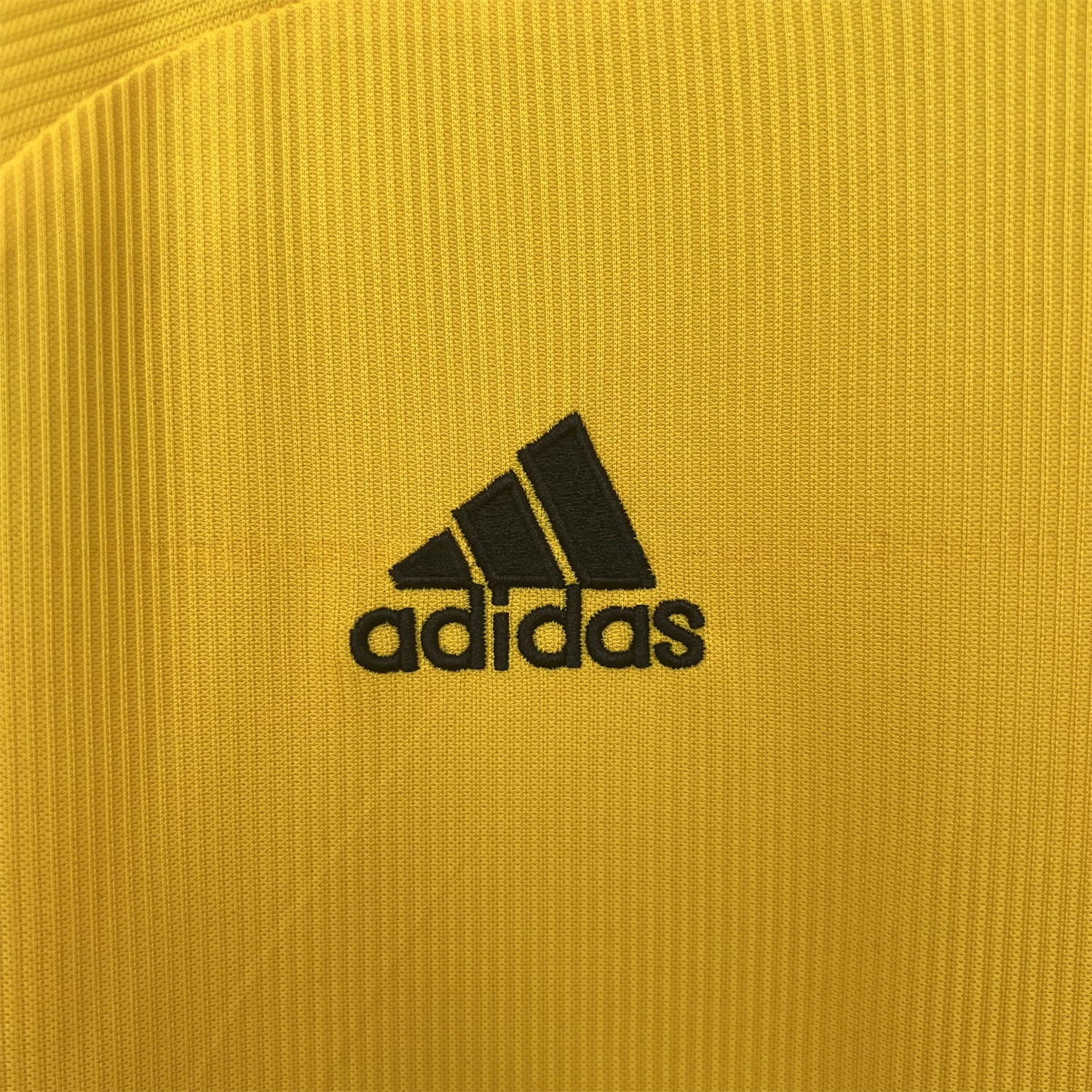 Retro AC Milan 1999-00 Fourth Jersey - UnitedFutballJersey