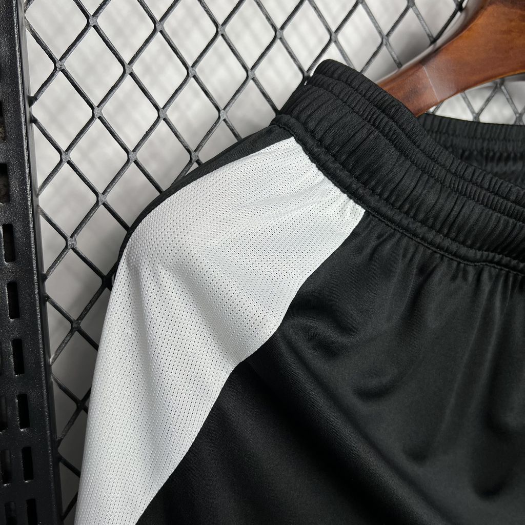 Juventus 24-25 Home Shorts - Fans Version - UnitedFutballJersey