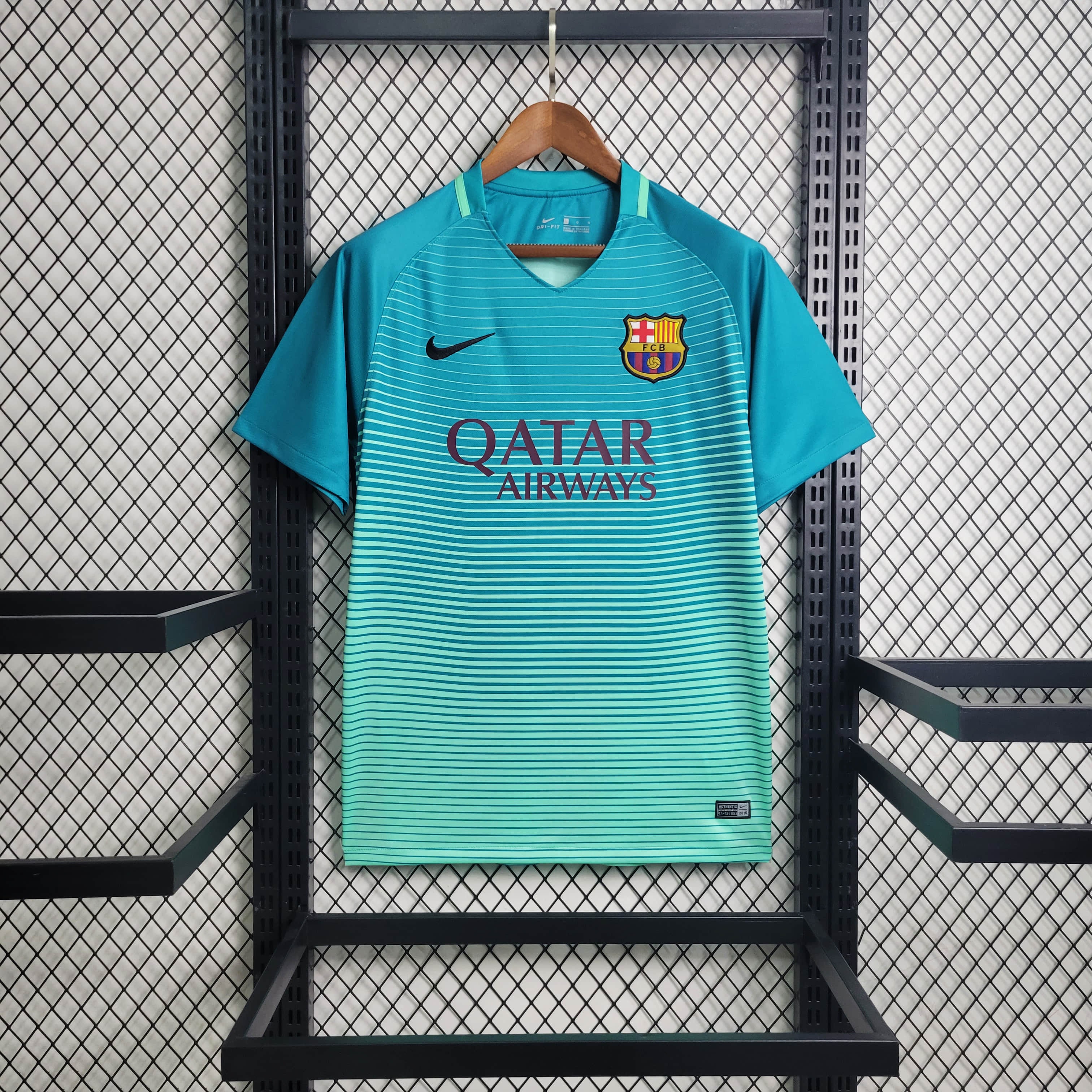 Retro Barcelona 16-17 Third Jersey - UnitedFutballJersey