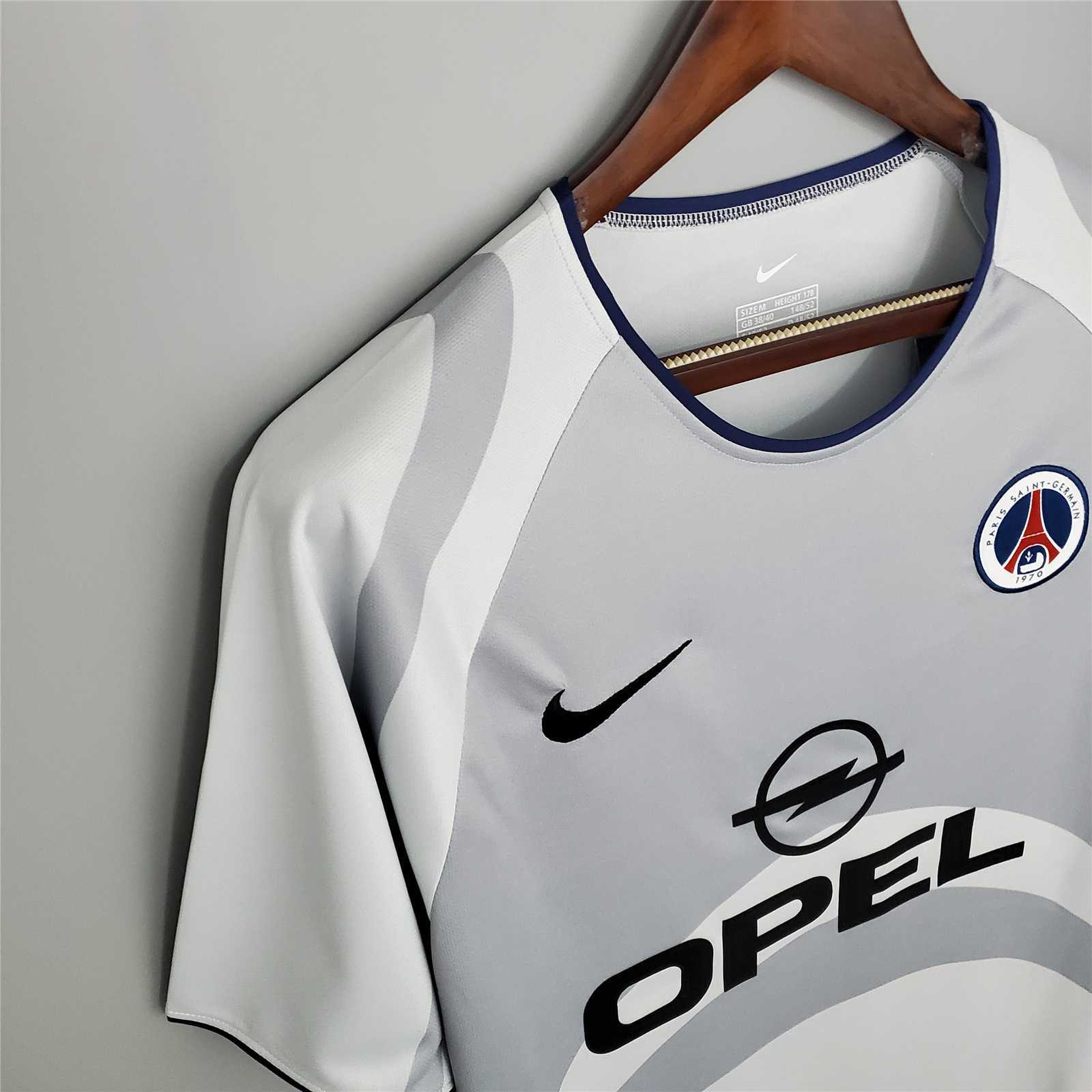 Retro Paris Saint-Germain PSG 2001-02 Away Jersey - UnitedFutballJersey
