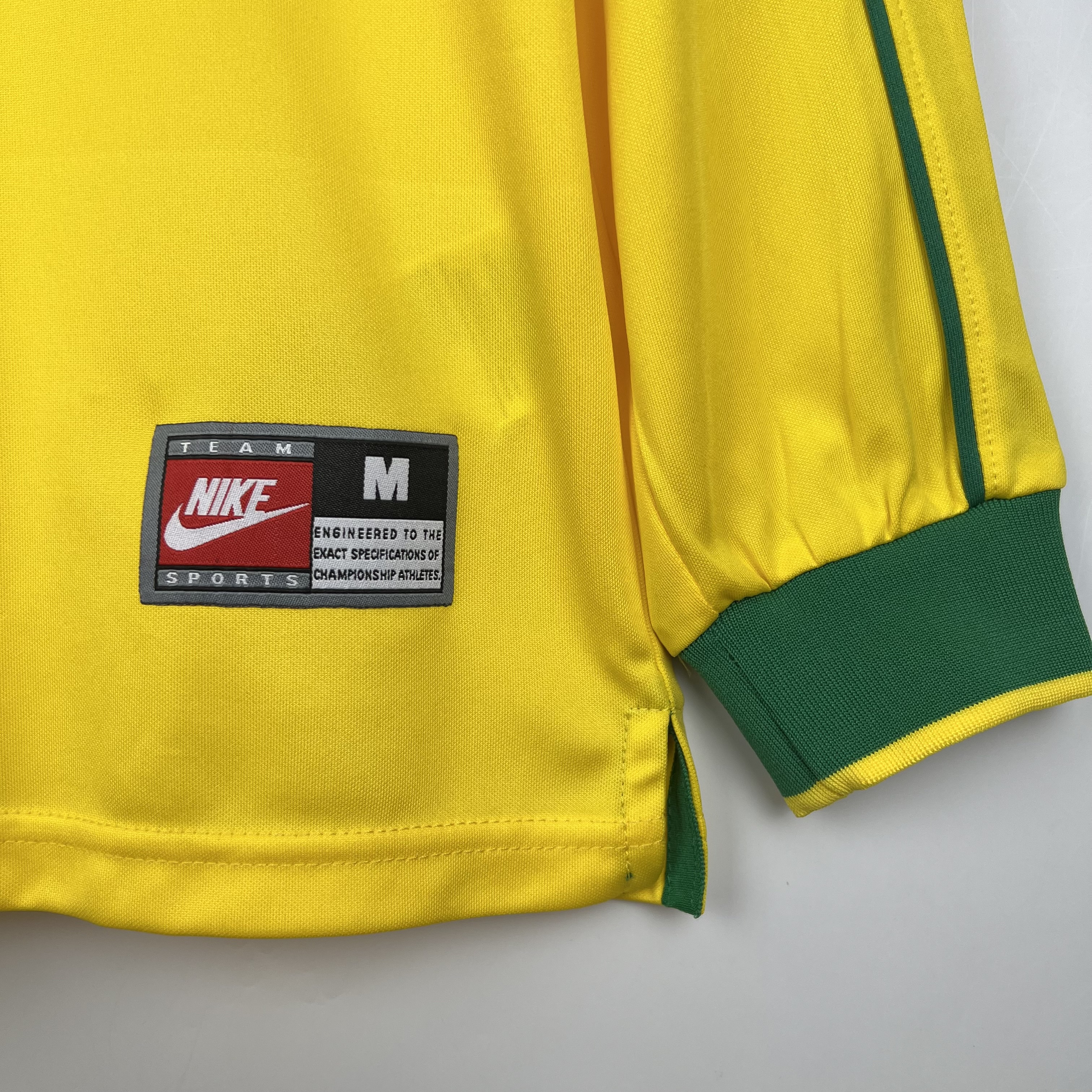 Retro Brazil 1998 Home Stadium Long Sleeve Jersey - UnitedFutballJersey