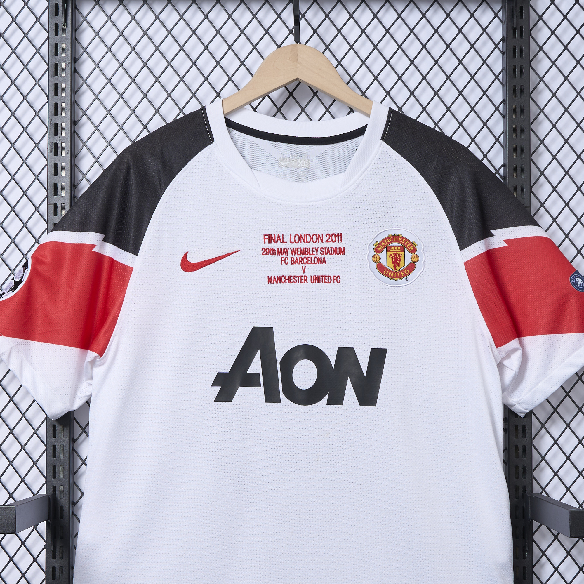 Retro Manchester United 10-11 Away Jersey - Champions League Final Version - UnitedFutballJersey