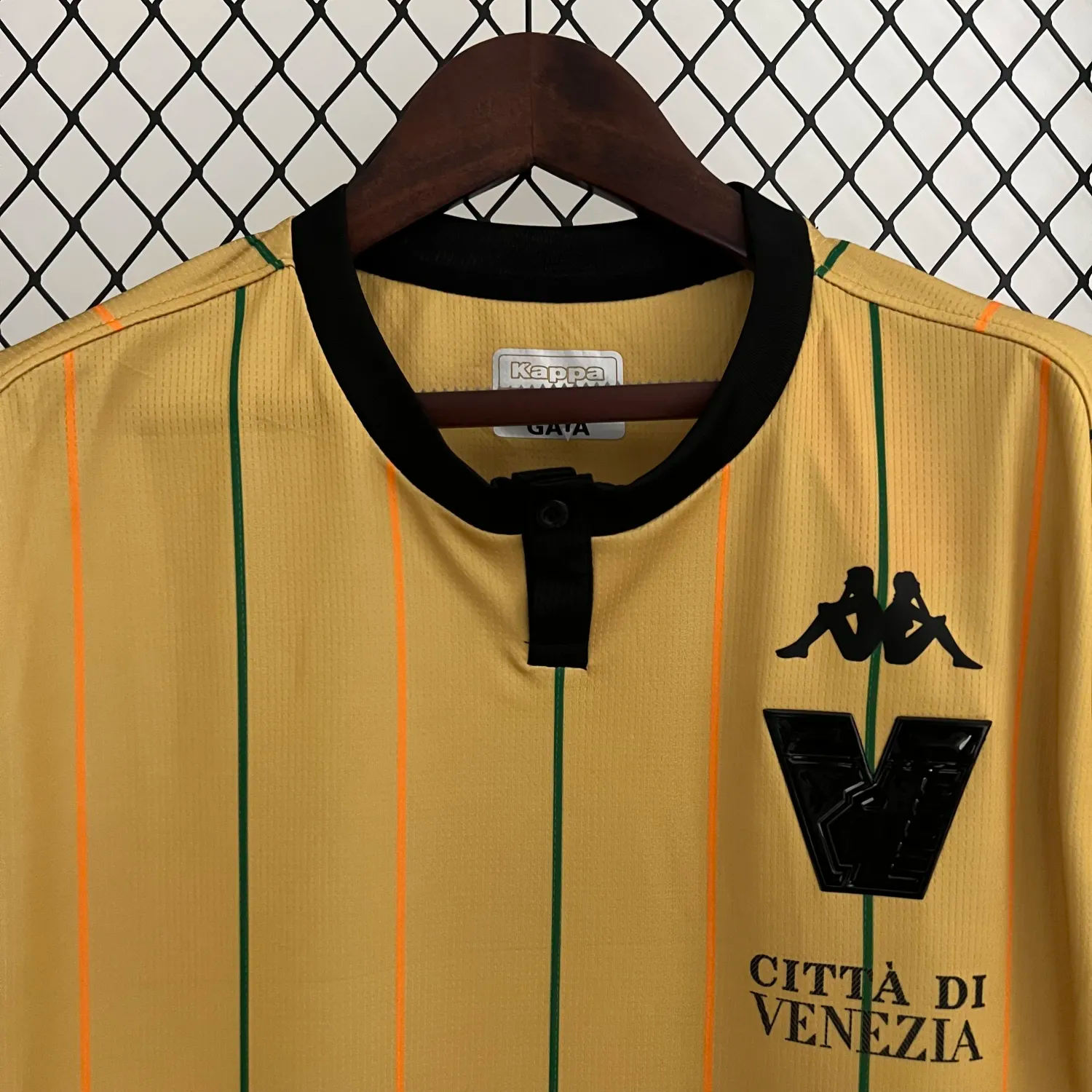 Venezia 23-24 Pre-Season GK 2 Jersey - Fans Version - UnitedFutballJersey