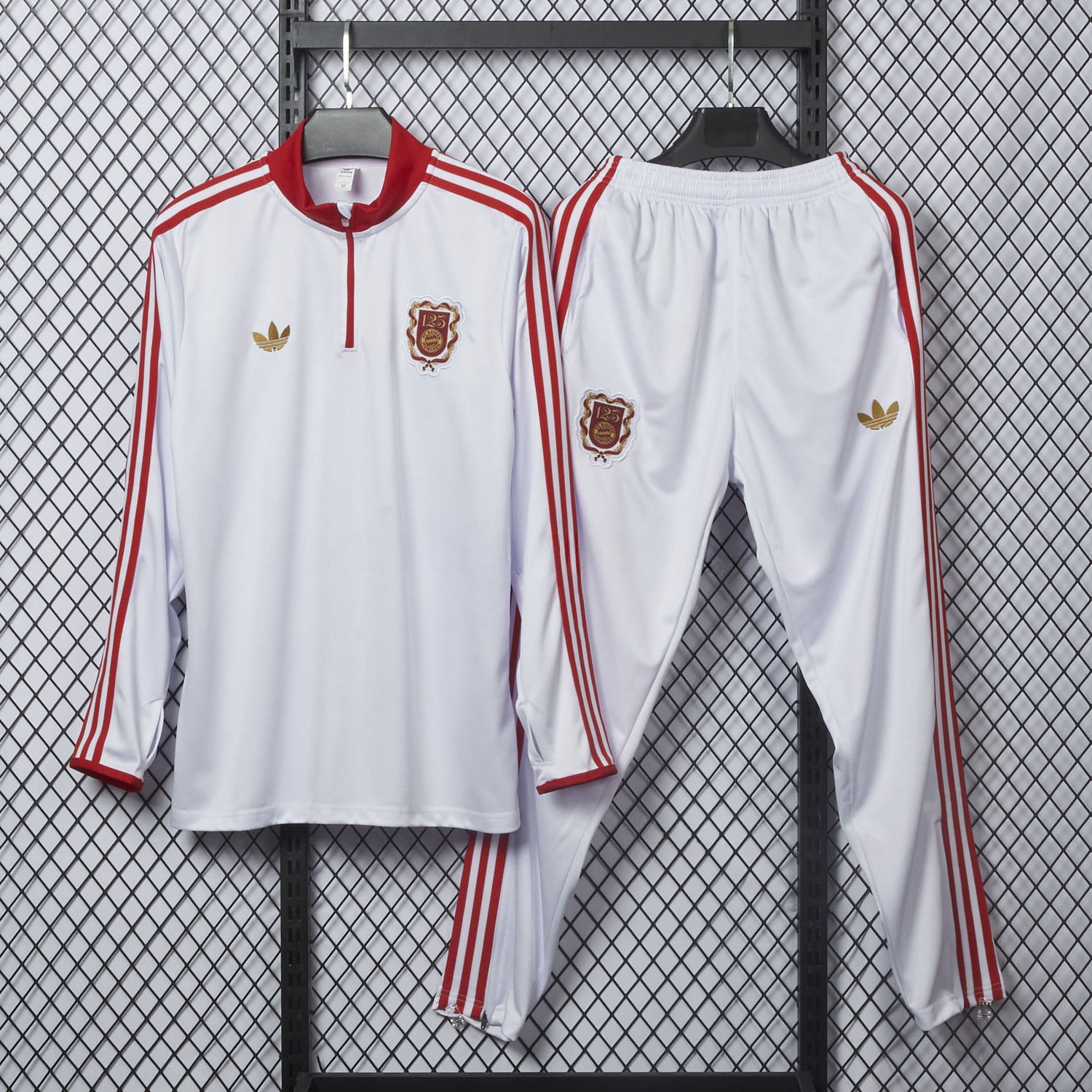 Bayern Munich 2025 125th Anniversary 1/4-Zip Long Sleeves Training Set - White - UnitedFutballJersey